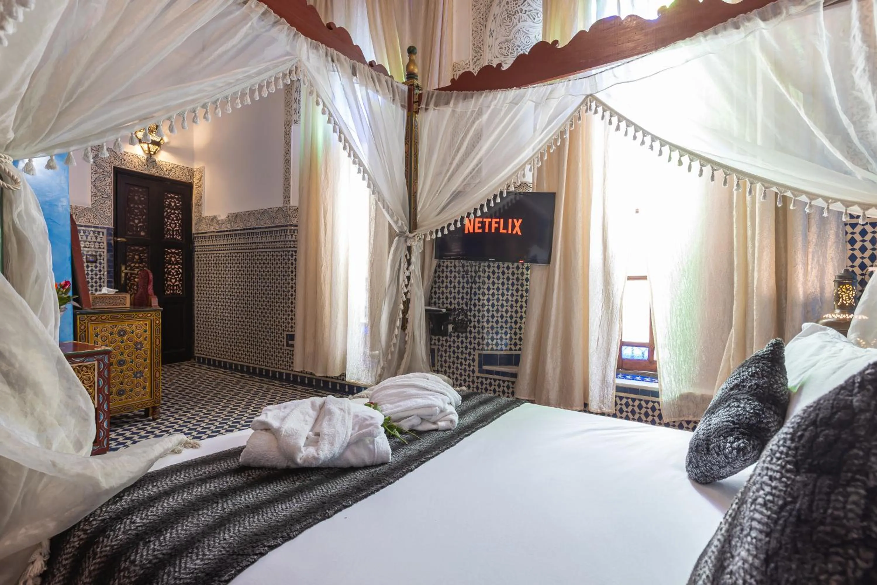 Bed in Riad Ghita