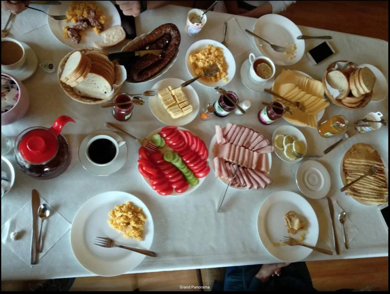 Breakfast in Grand Panorama