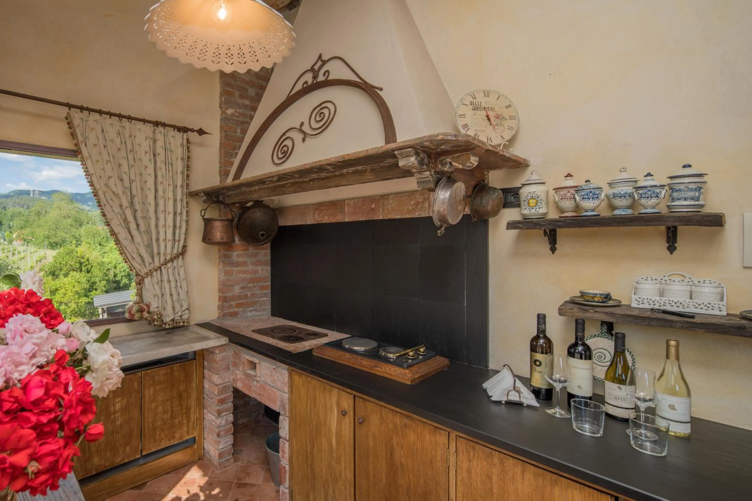 Kitchen or kitchenette in Resort La Ghiaia