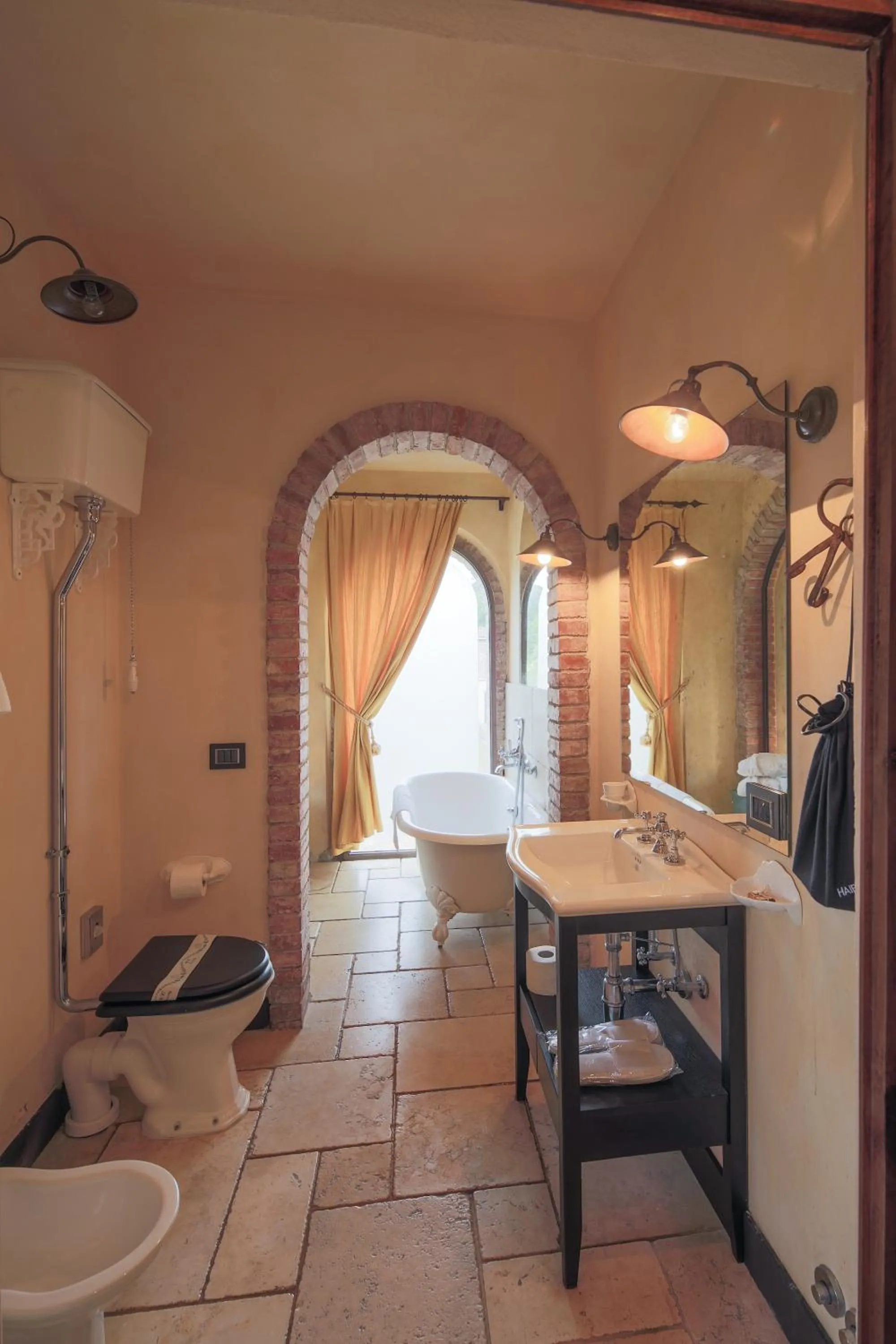 Toilet in Resort La Ghiaia