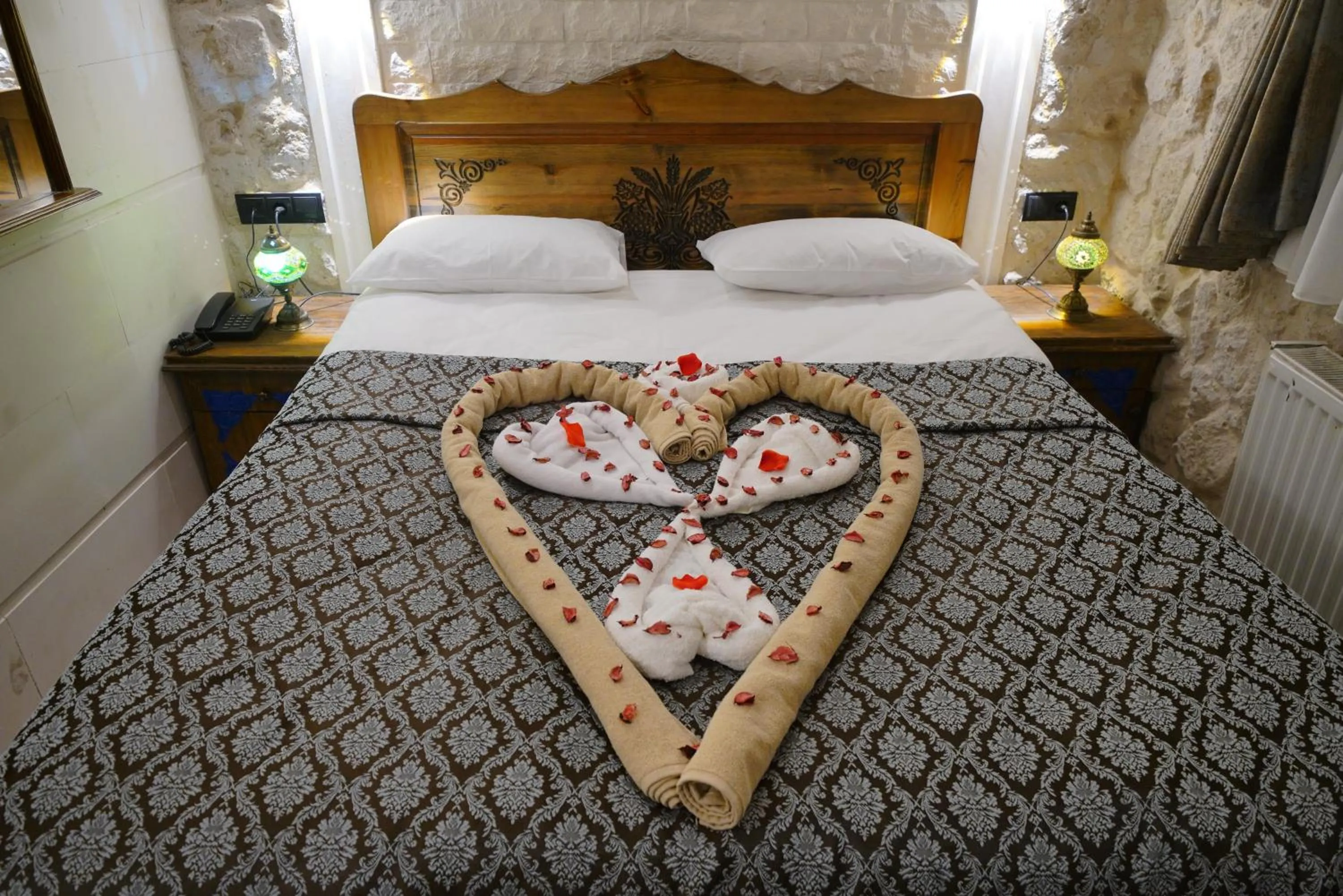Bed in Mirzade Konak Hotel
