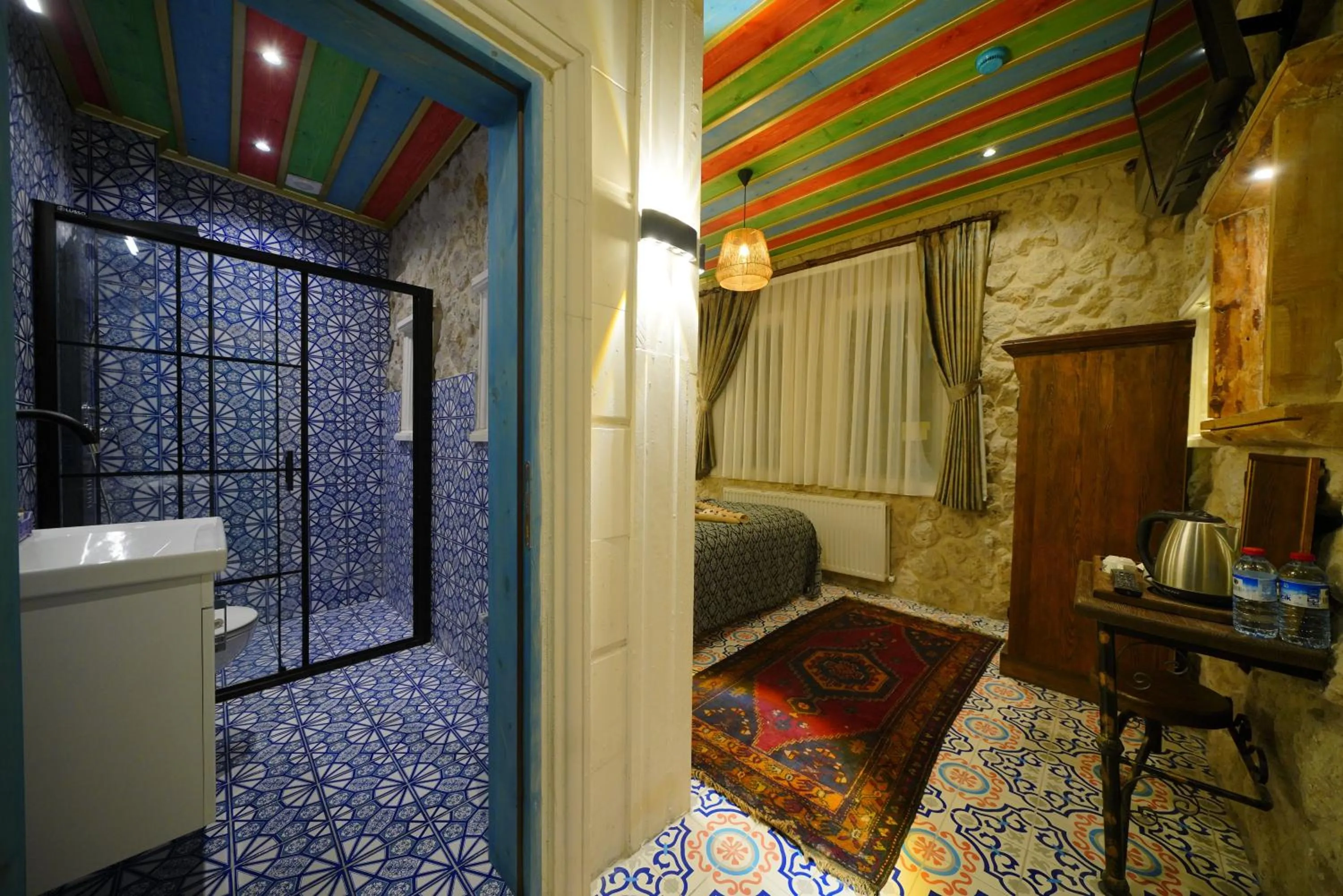 Bed in Mirzade Konak Hotel