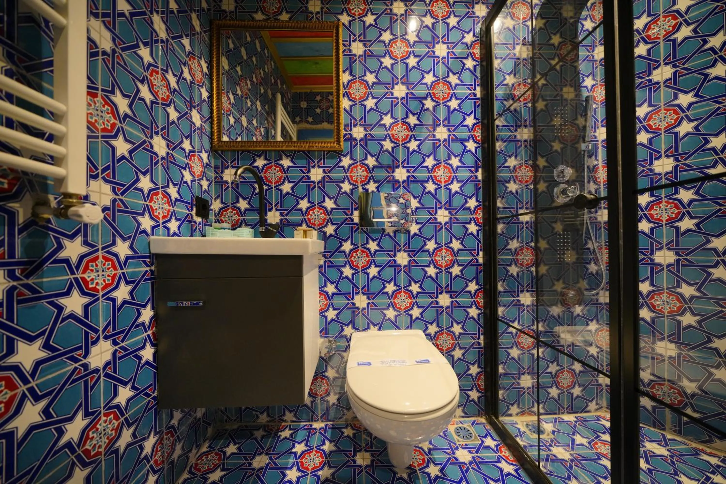 Toilet in Mirzade Konak Hotel