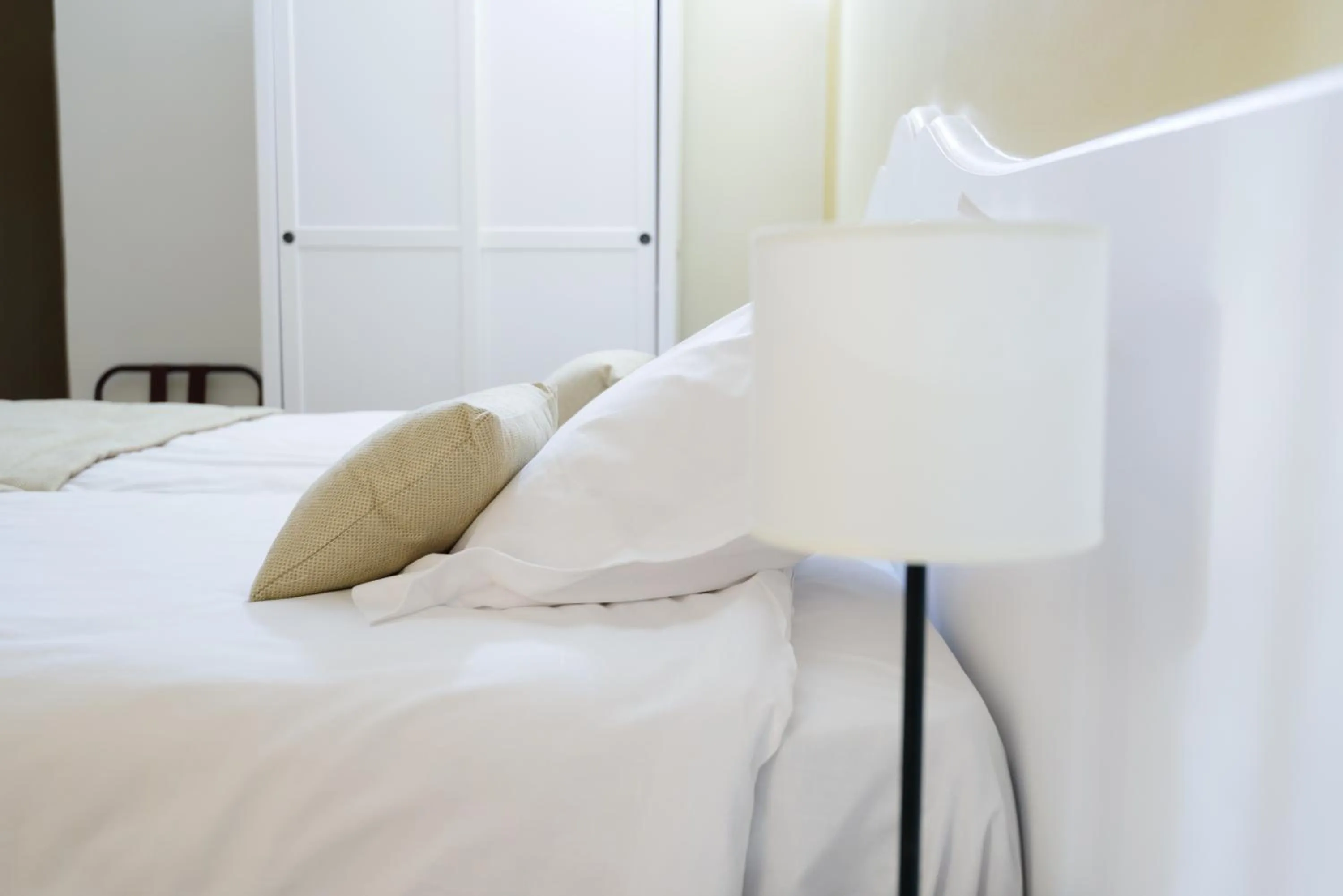 Bed in Hôtel Belesso