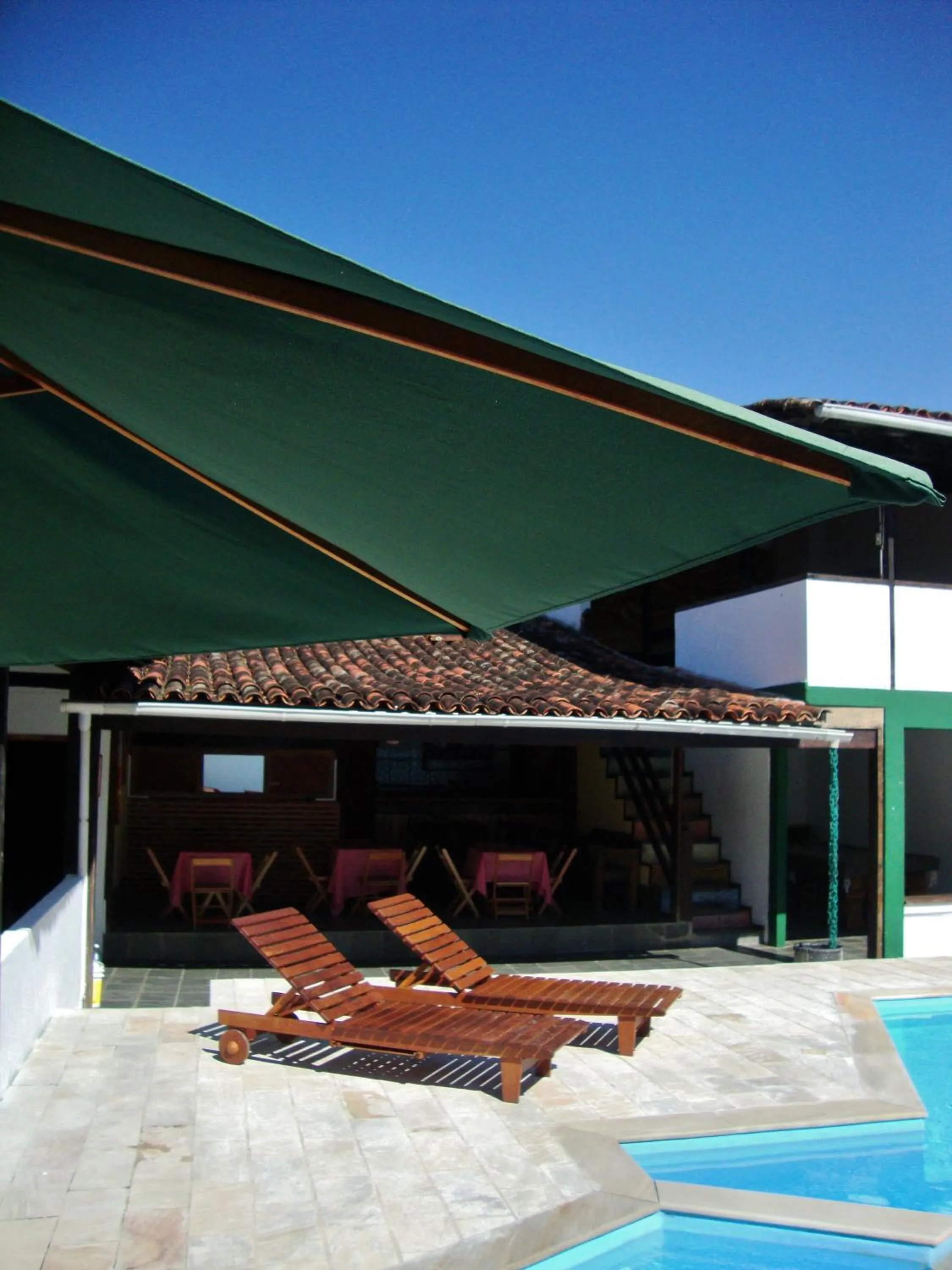 Swimming pool in Pousada do Tesouro