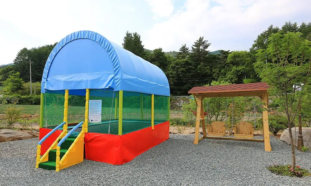 Rainbow Hwangto Pension