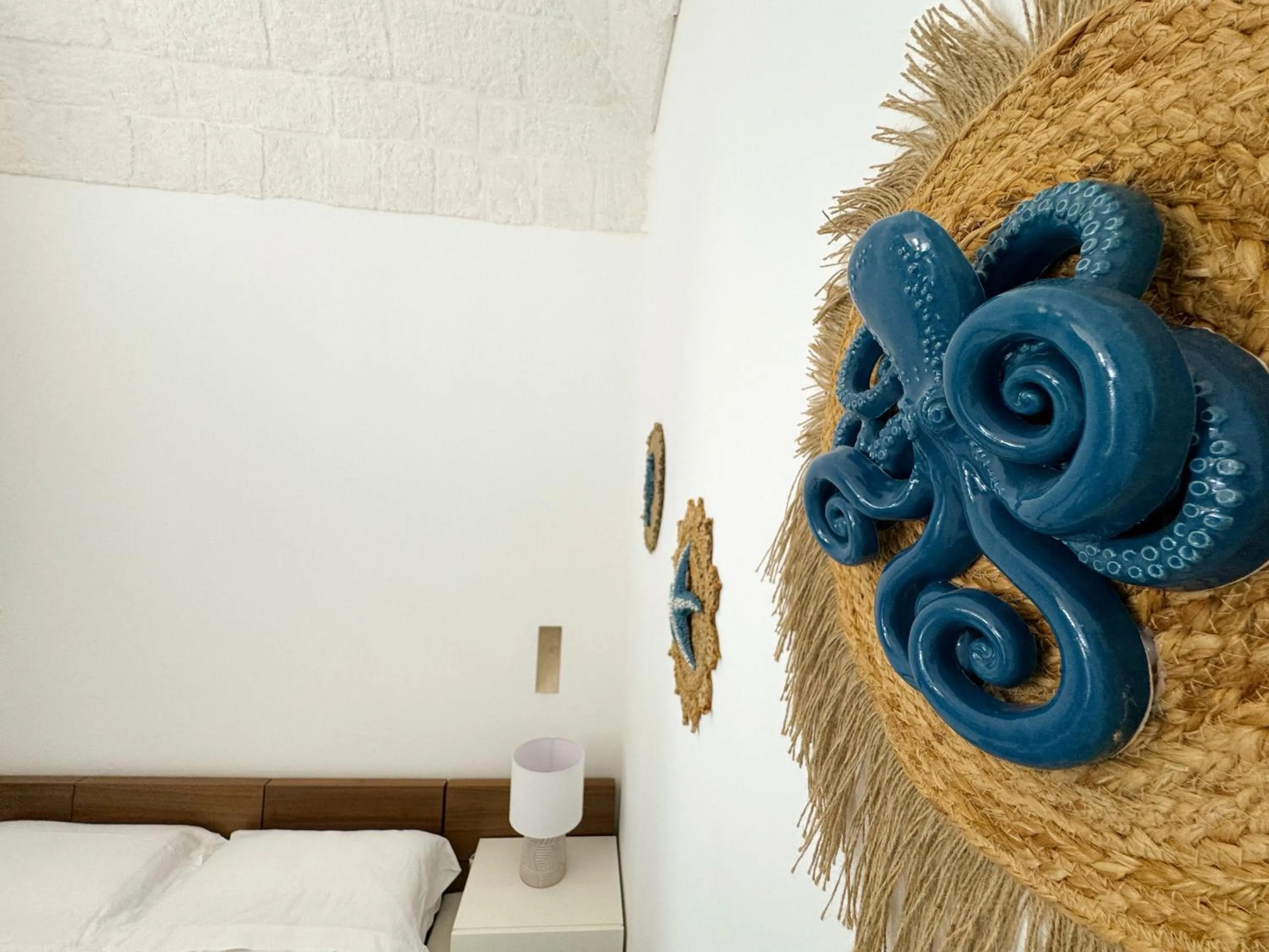 Decorative detail, Bed in Vingt Sept