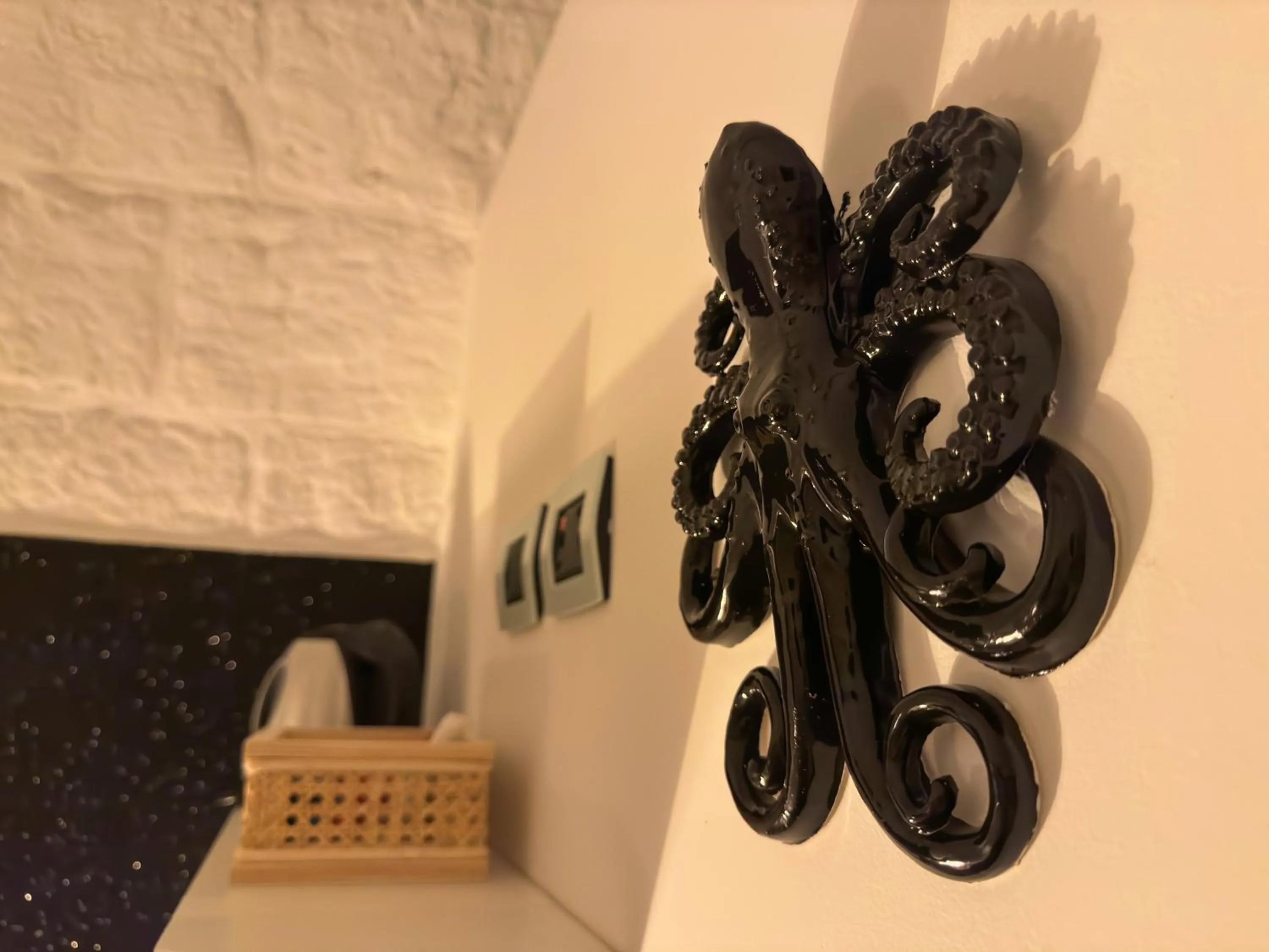 Decorative detail in Vingt Sept