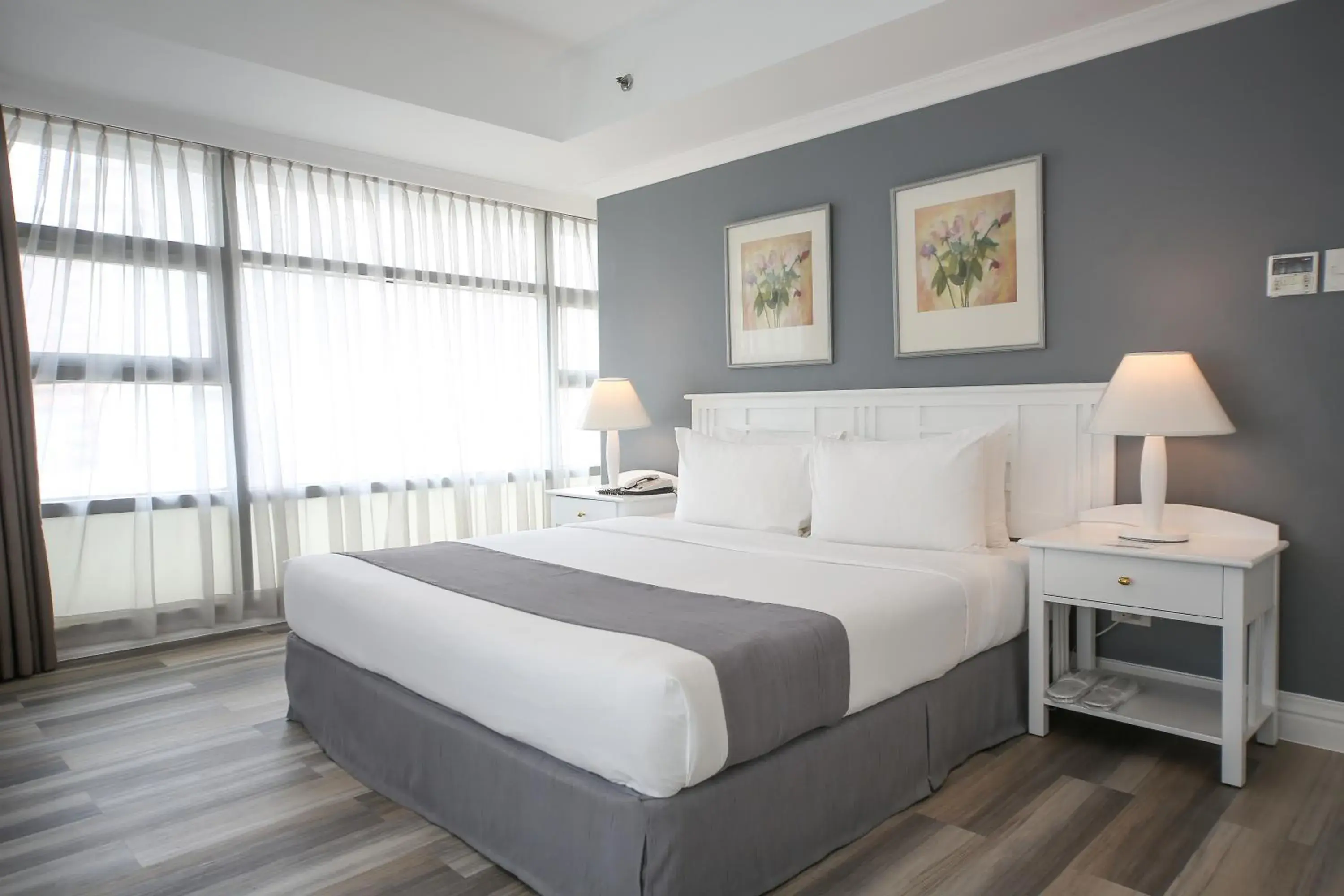 Executive Suite in Infinity Tower Suites Executive Suite in Infinity Tower Suites