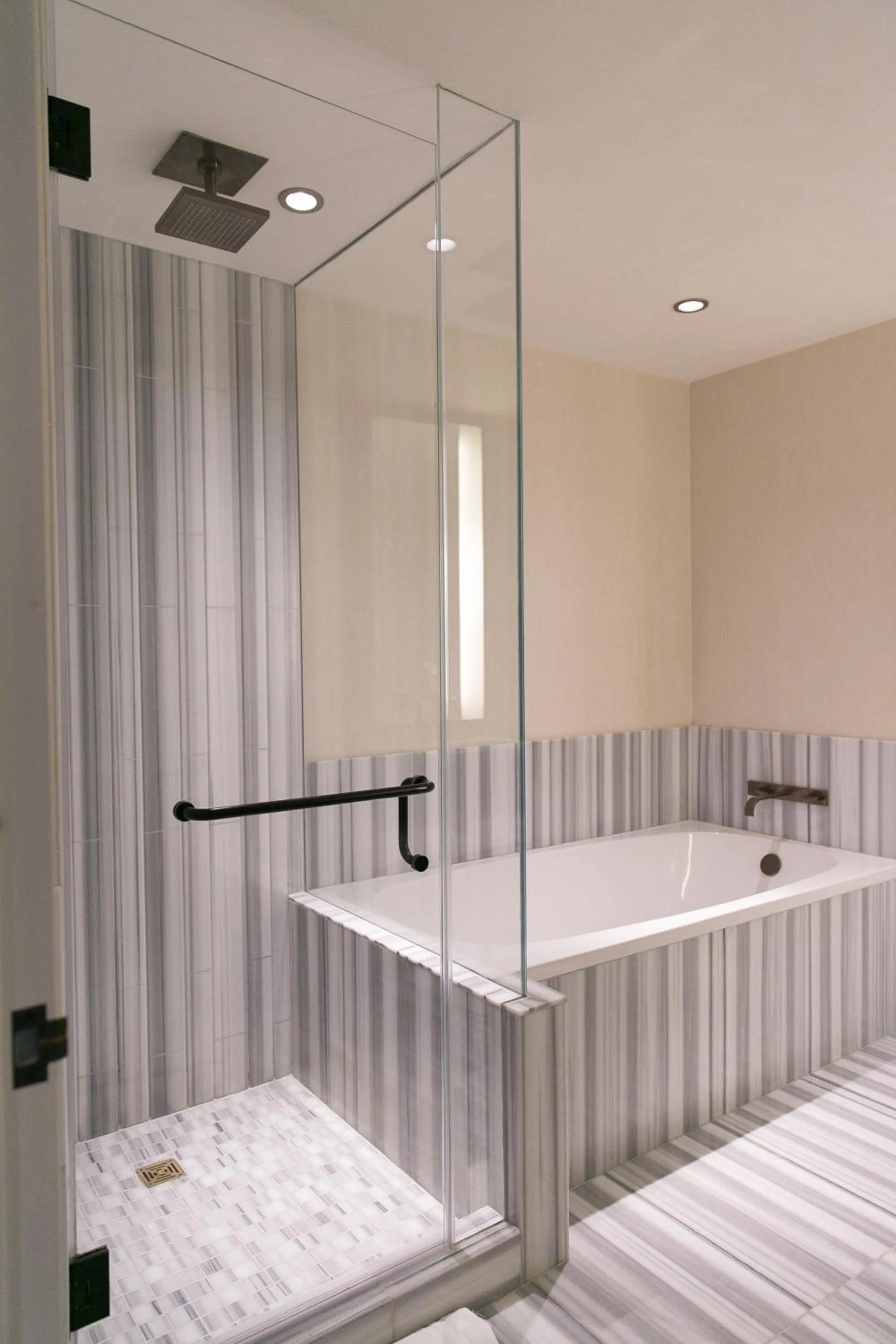 Shower, Bed in The Dominick Hotel