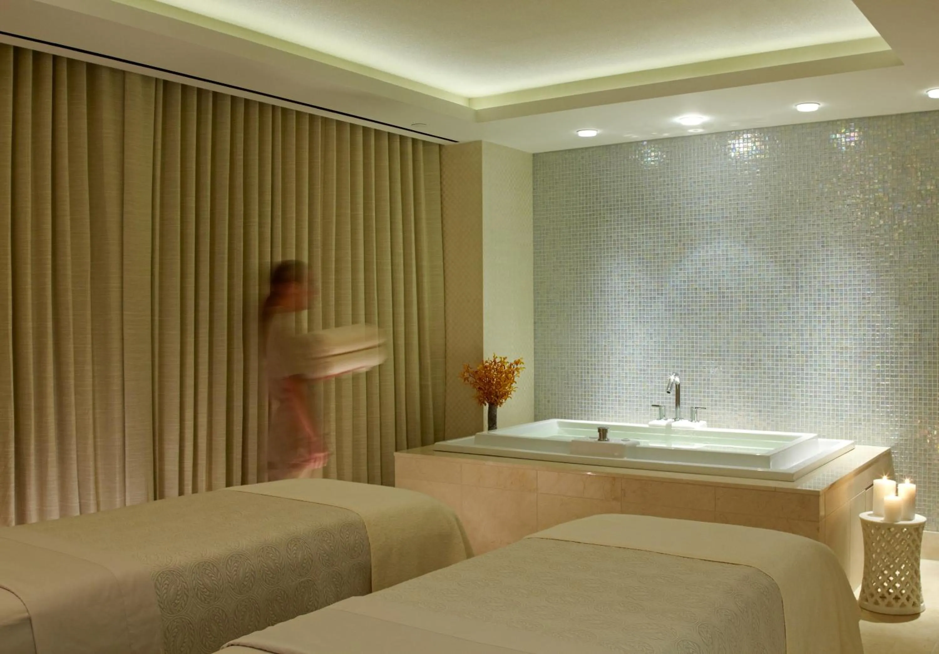 Spa and wellness centre/facilities, Bed in The Dominick Hotel