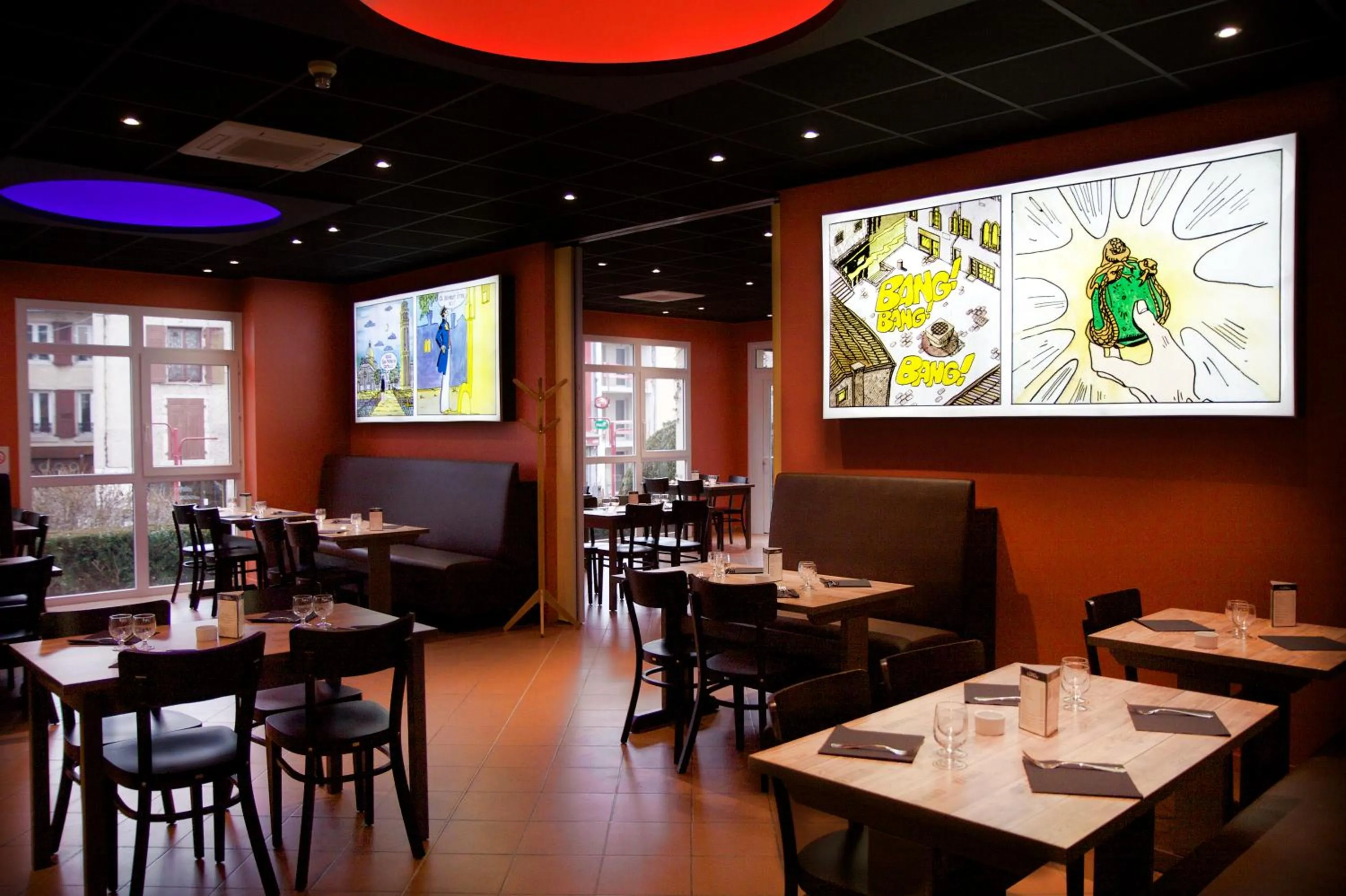 Restaurant/places to eat in B&B HOTEL Le Puy-en-Velay