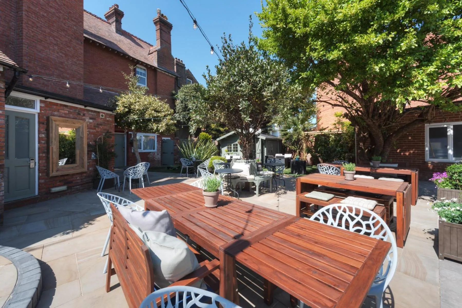 Restaurant/places to eat in Somerset House Boutique Hotel and Restaurant