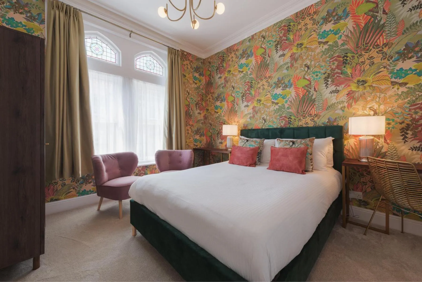 Photo of the whole room in Somerset House Boutique Hotel and Restaurant