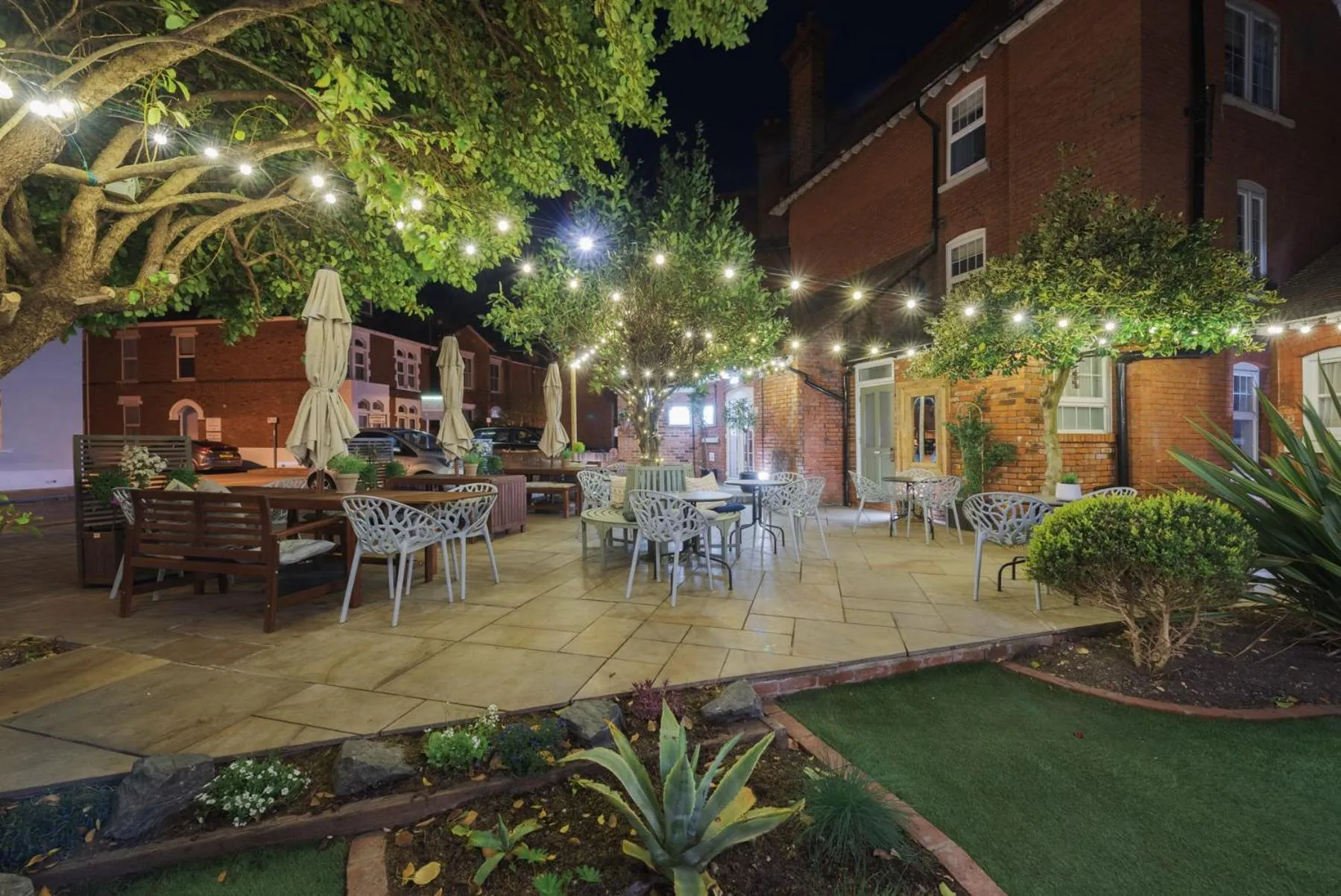 Restaurant/places to eat in Somerset House Boutique Hotel and Restaurant