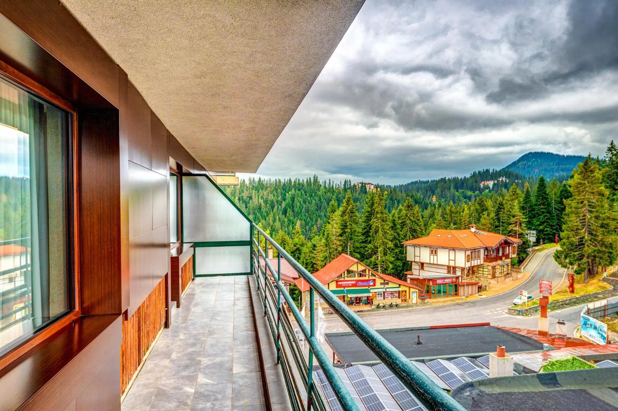 City view in Grand Hotel Murgavets