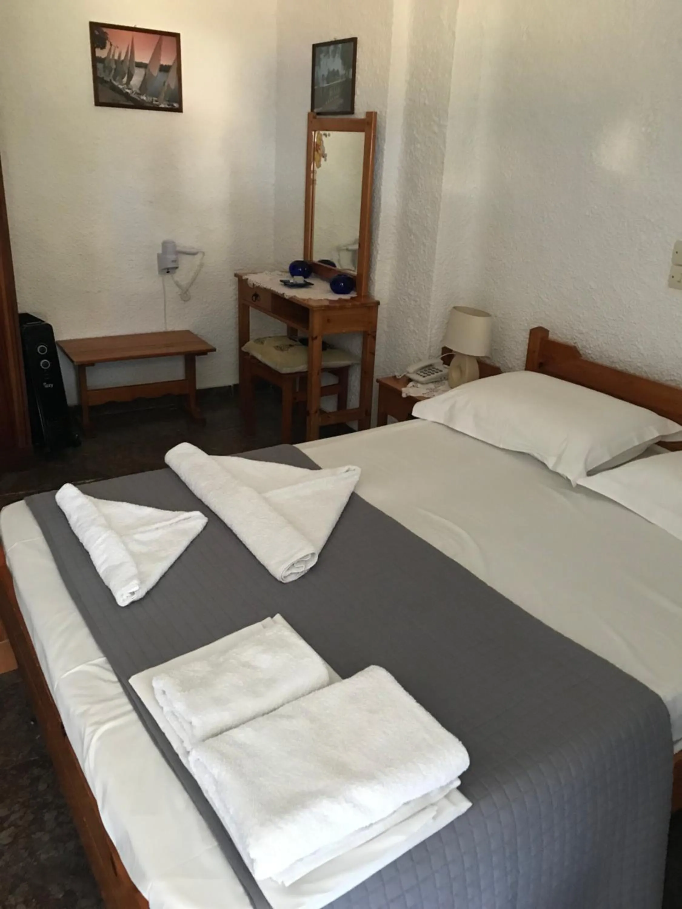 Bed in Chaliotis Apartments