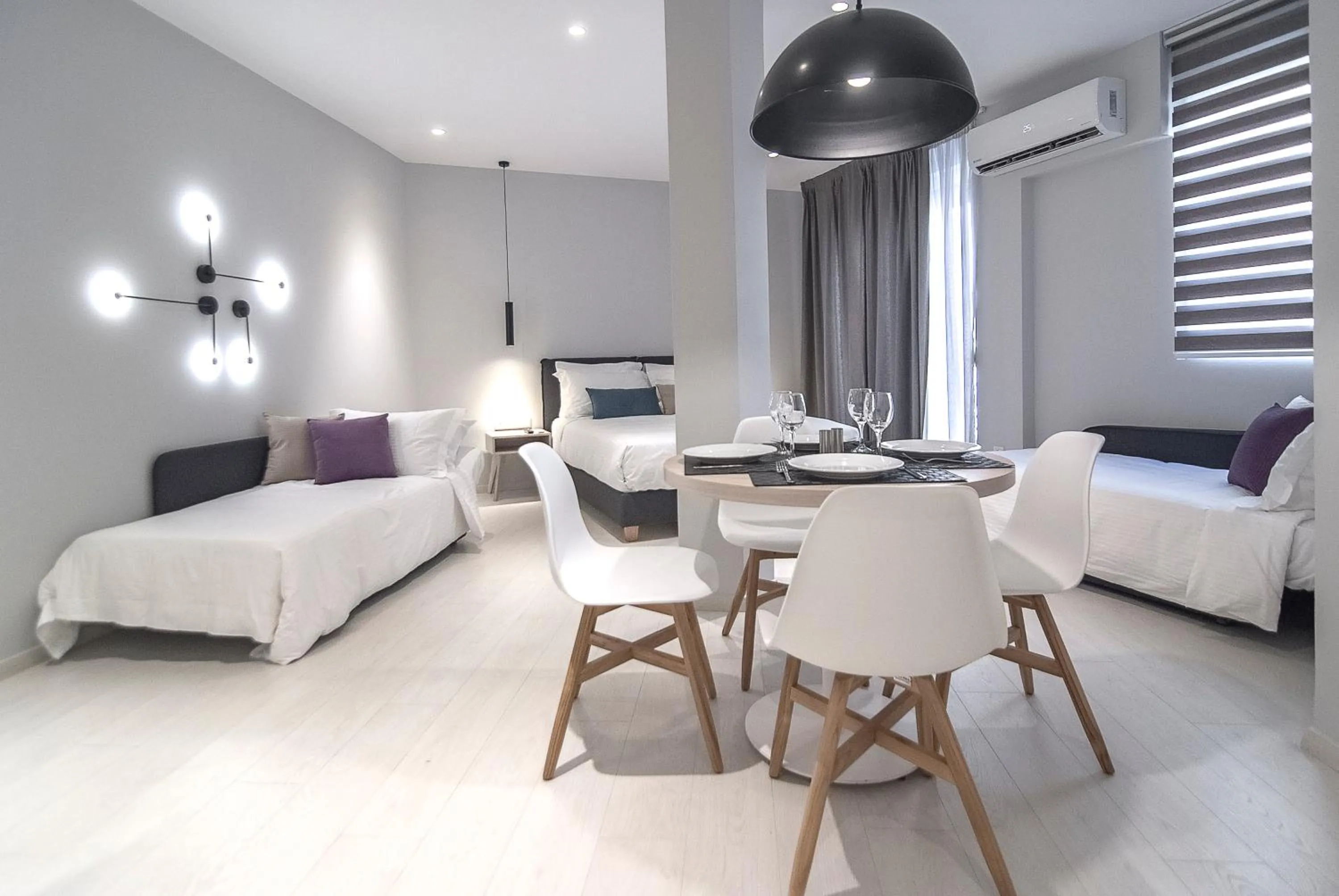 Bed in Acropolis Stay