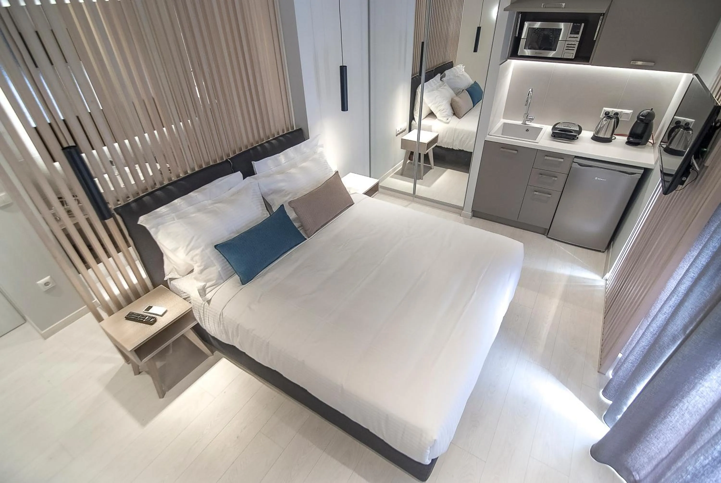 Bed in Acropolis Stay
