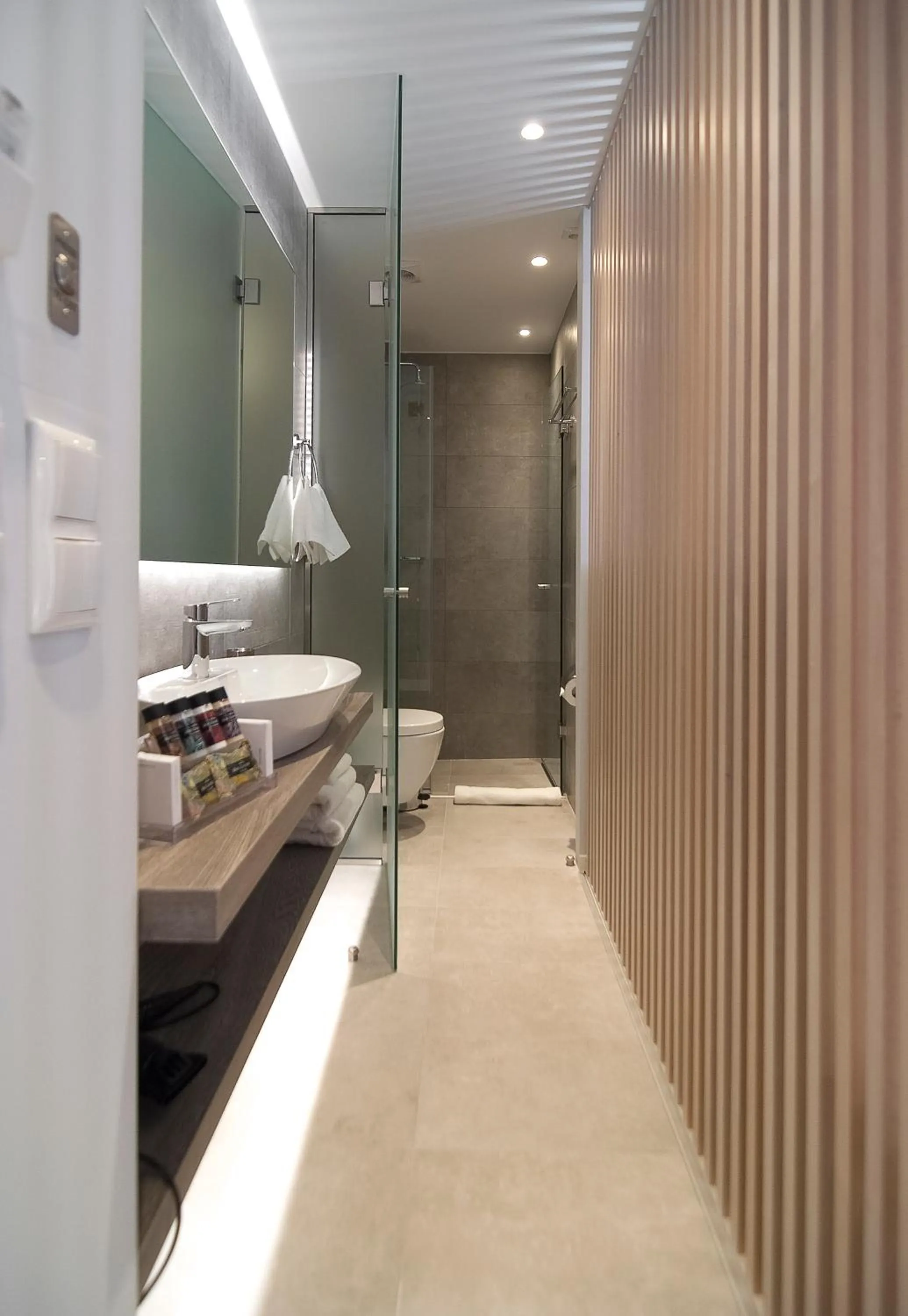 Bathroom in Acropolis Stay