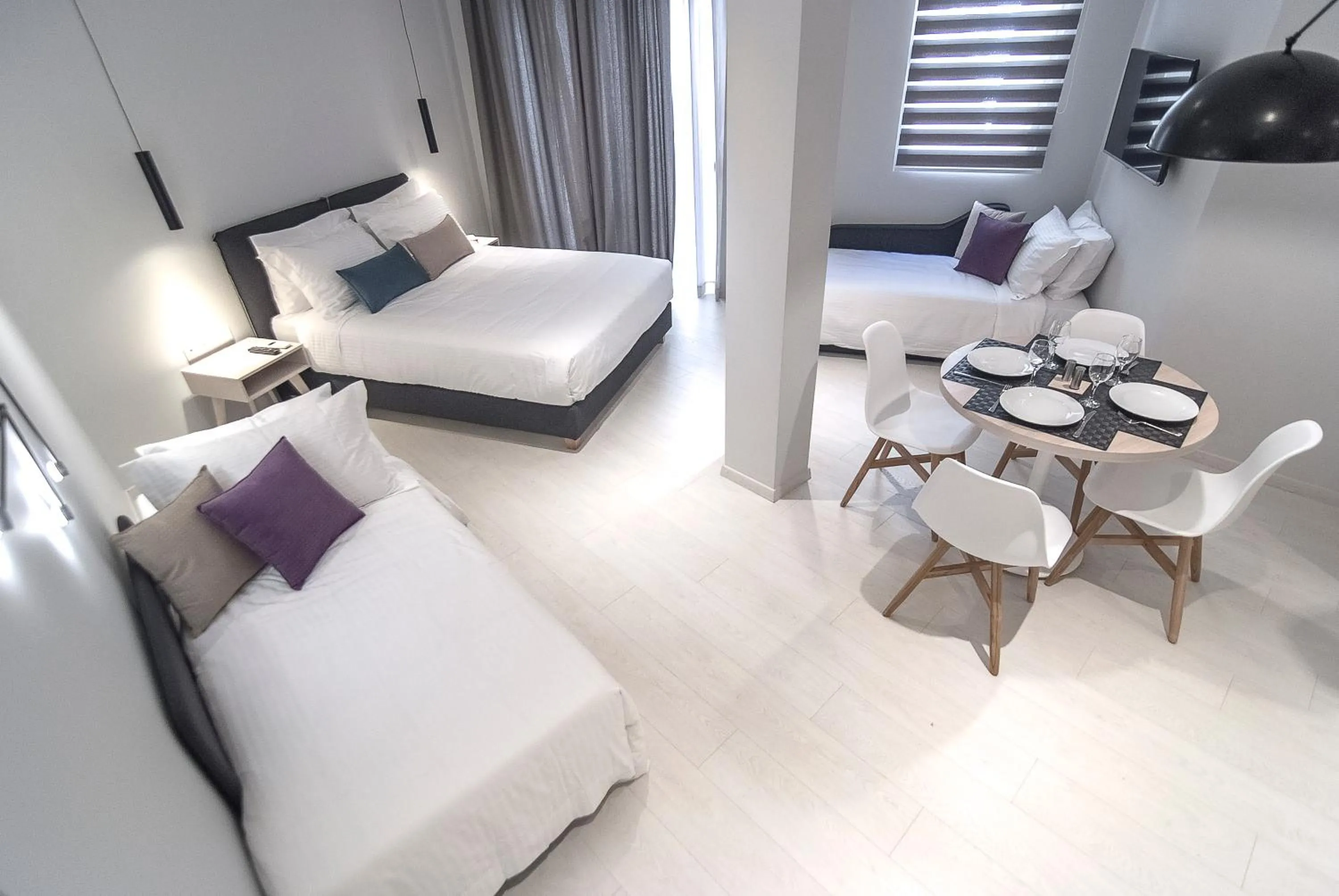 Photo of the whole room, Bed in Acropolis Stay