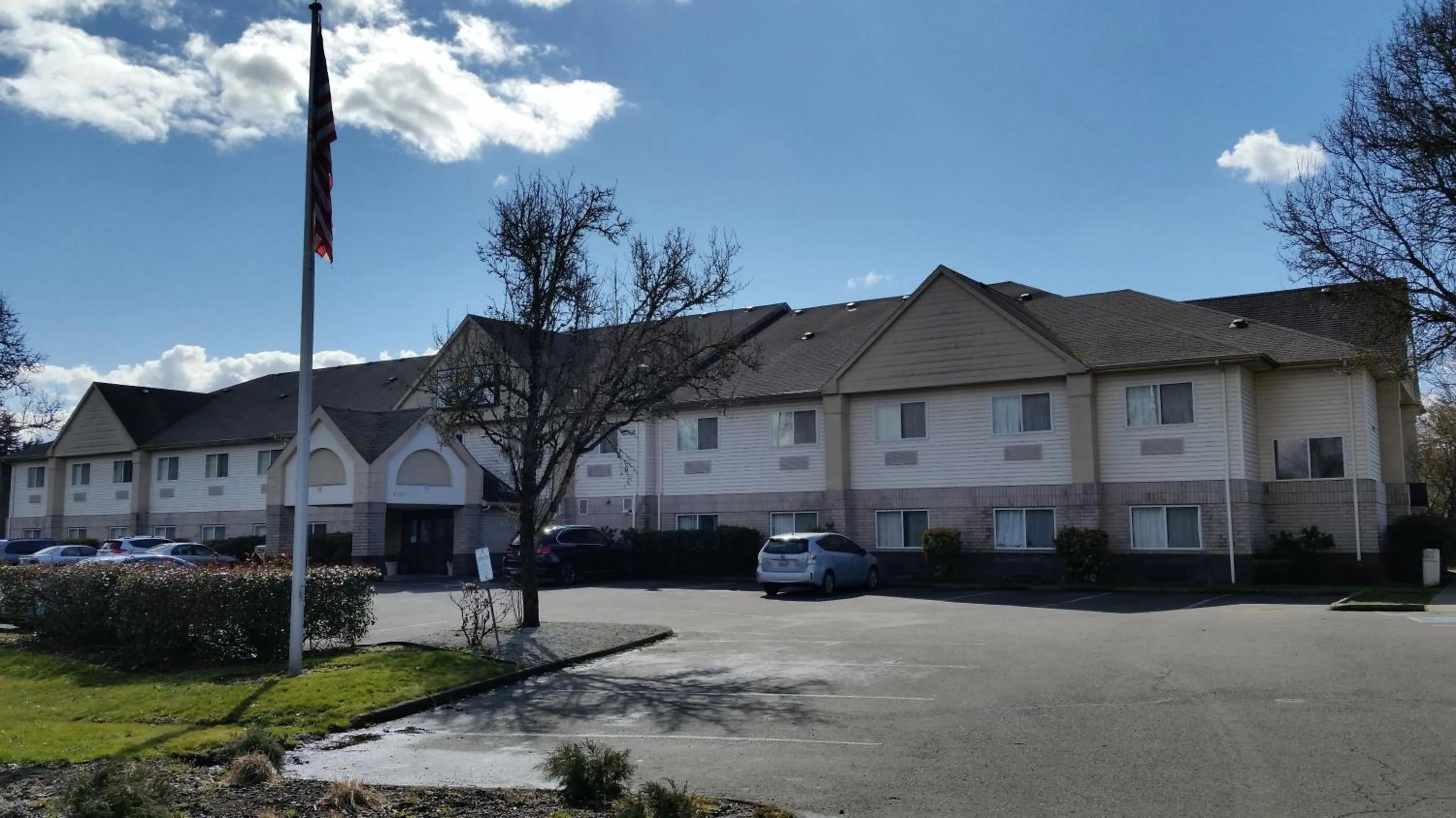 Property building in Days Inn & Suites by Wyndham Vancouver