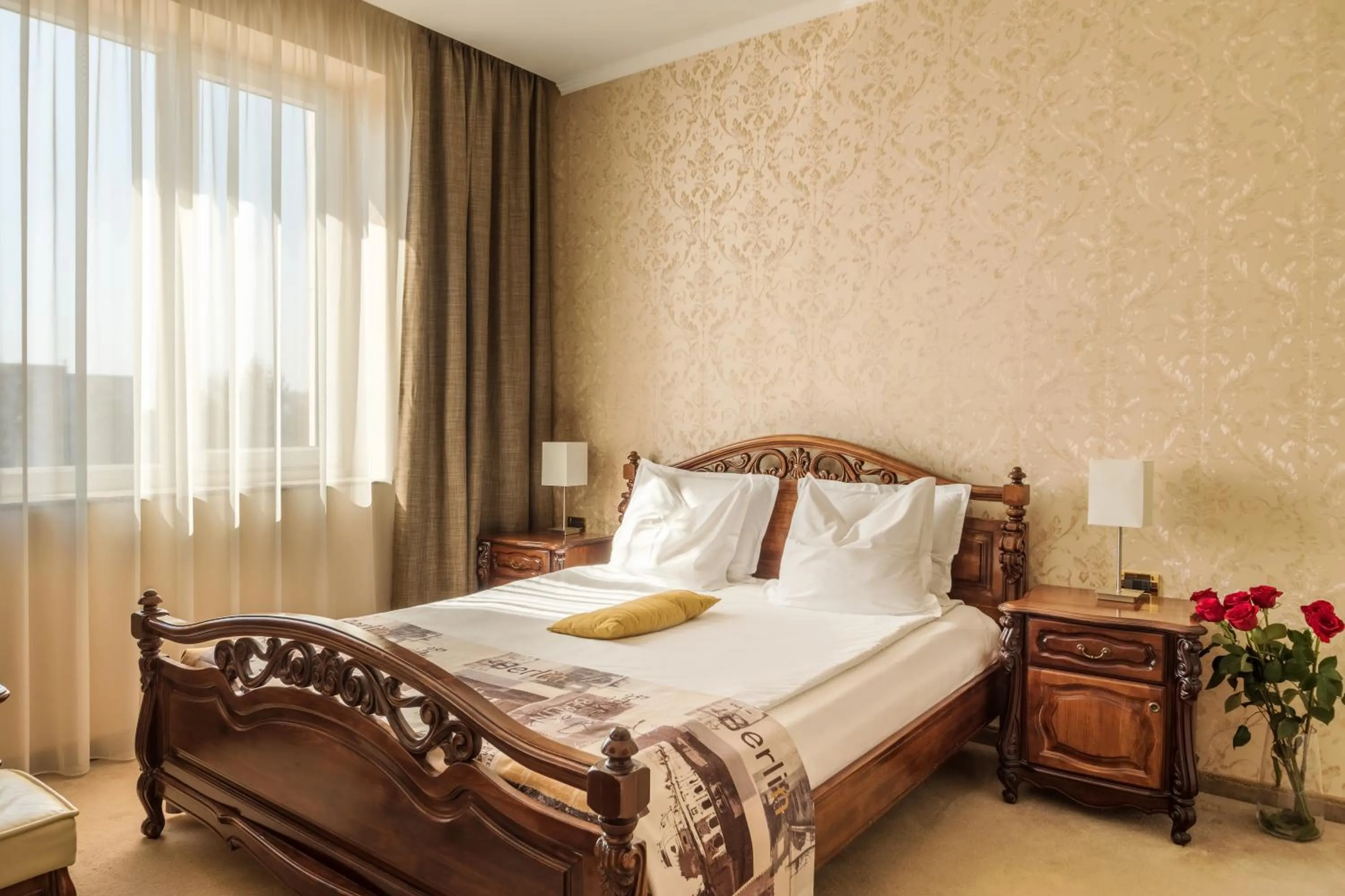 Bedroom, Bed in Dunav Plaza Hotel