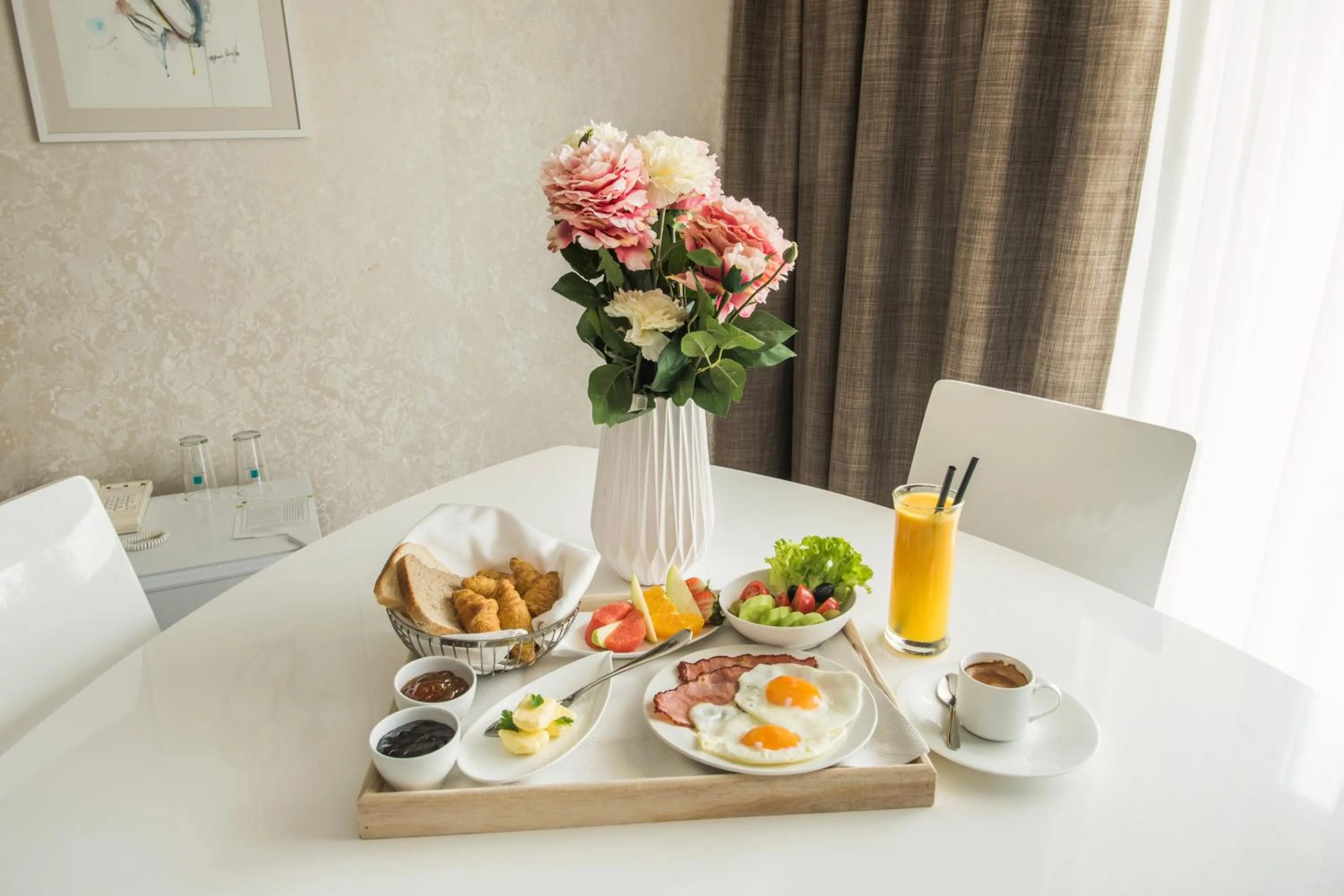 Breakfast in Dunav Plaza Hotel