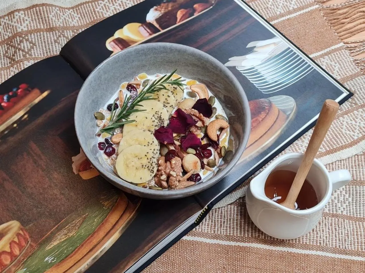 Breakfast in Issara by D Hostel