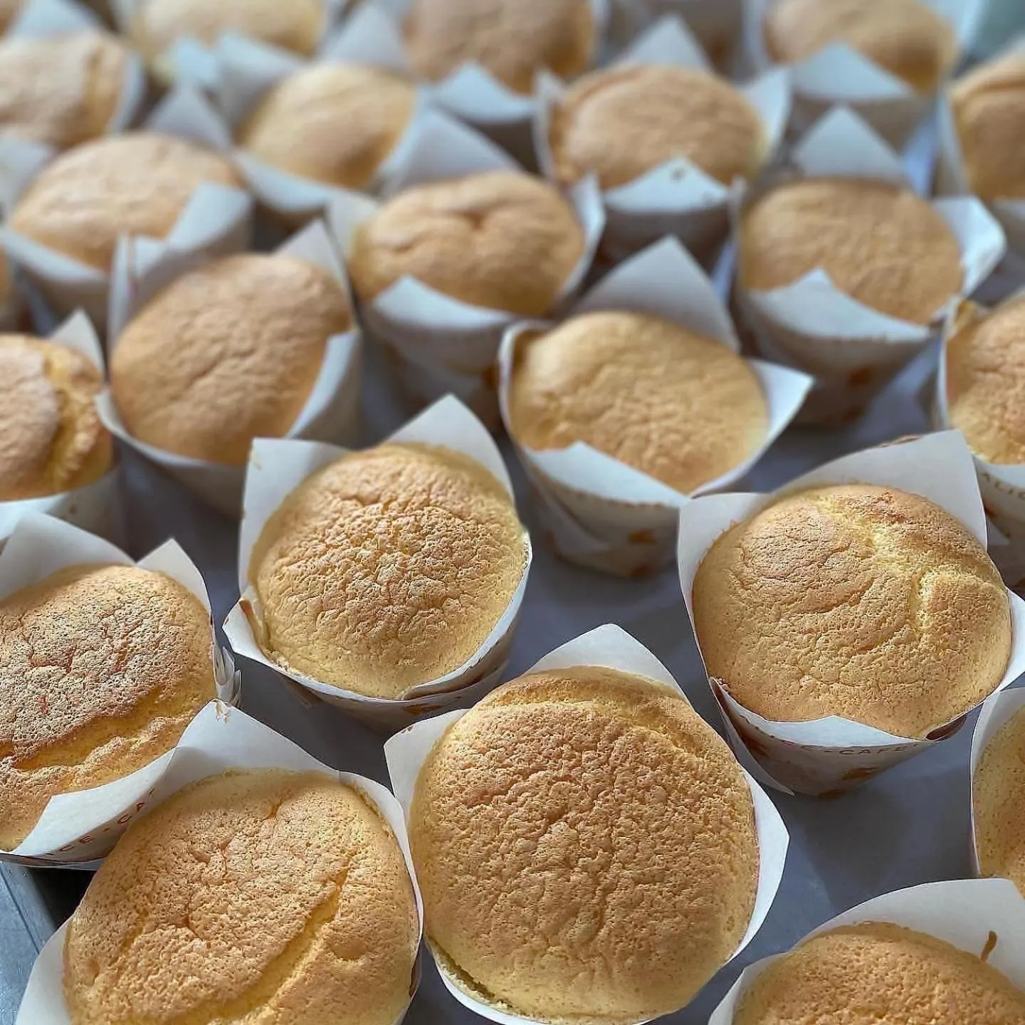 Coffee/tea facilities in Issara by D Hostel