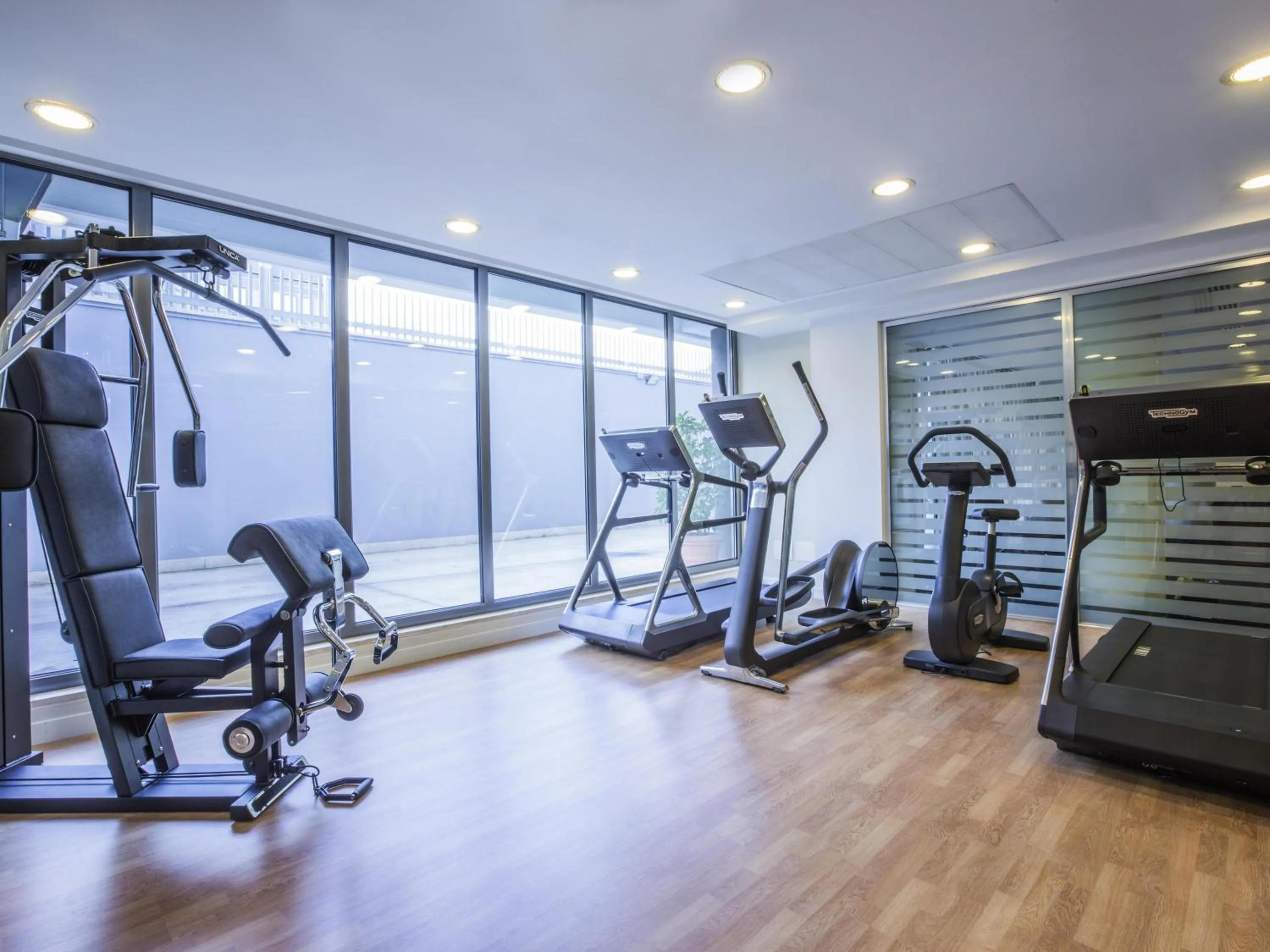 Fitness centre/facilities in Novotel Roma Eur