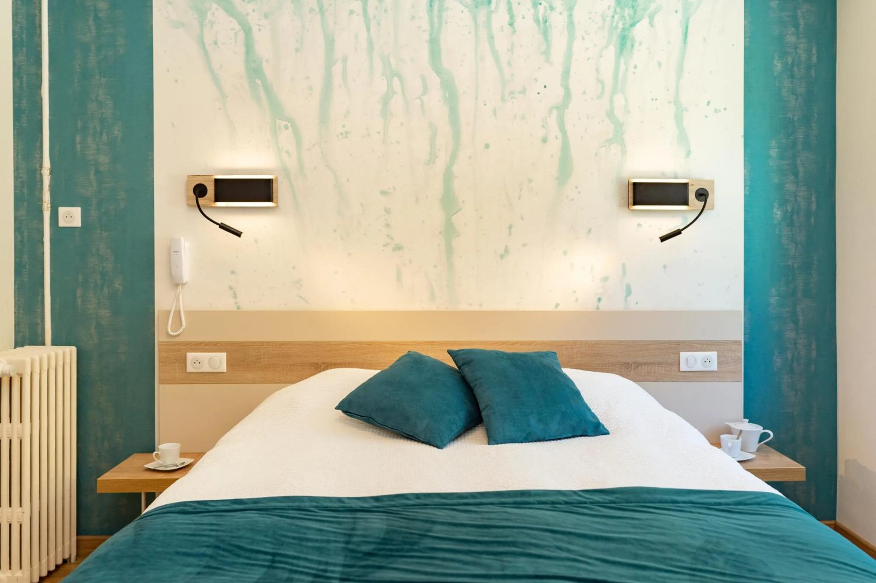 Bedroom, Bed in Logis Hotel Des Vosges