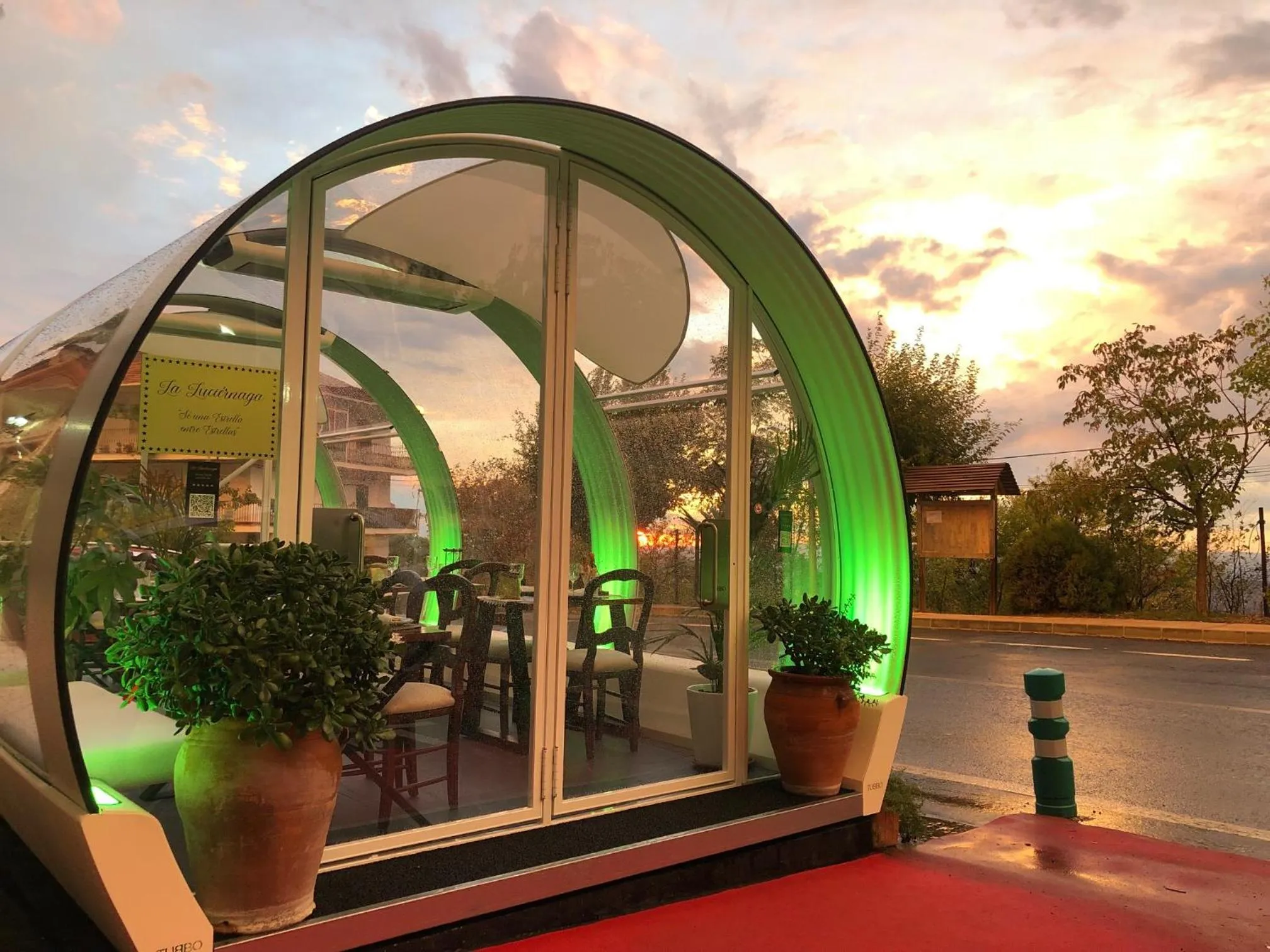 Restaurant/places to eat in Hotel El Curro