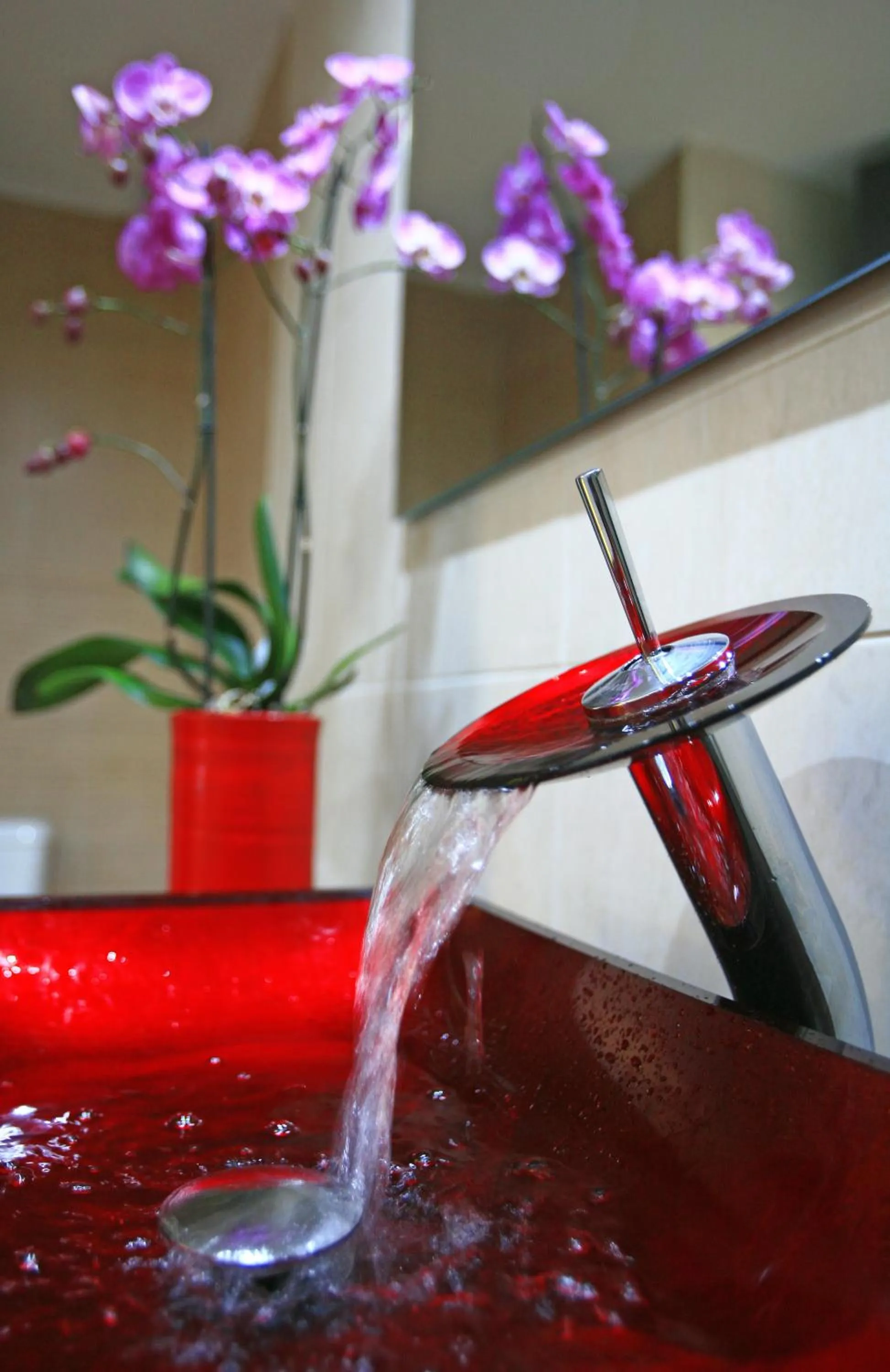 Decorative detail in Eurohotel Katrin Suites