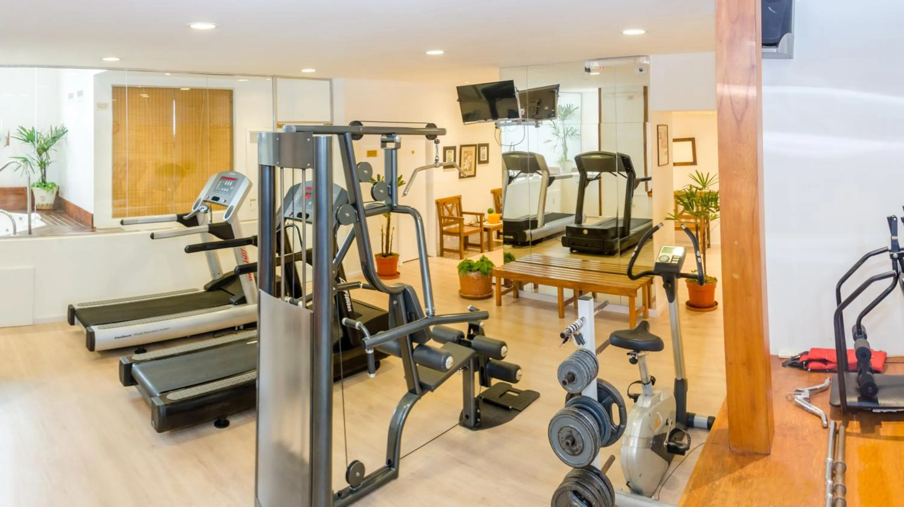 Fitness centre/facilities in Hotel Dos Reyes