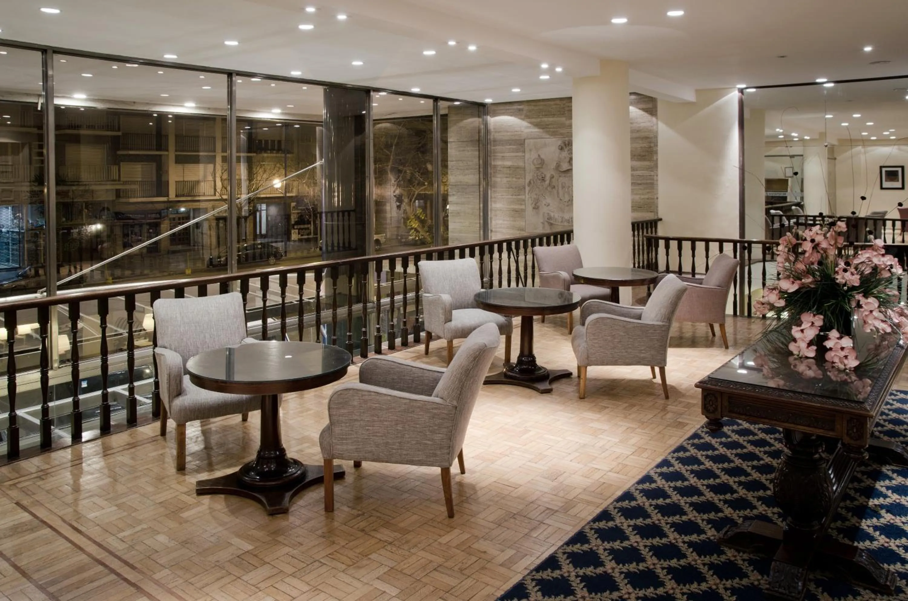 Lounge or bar in Hotel Dos Reyes