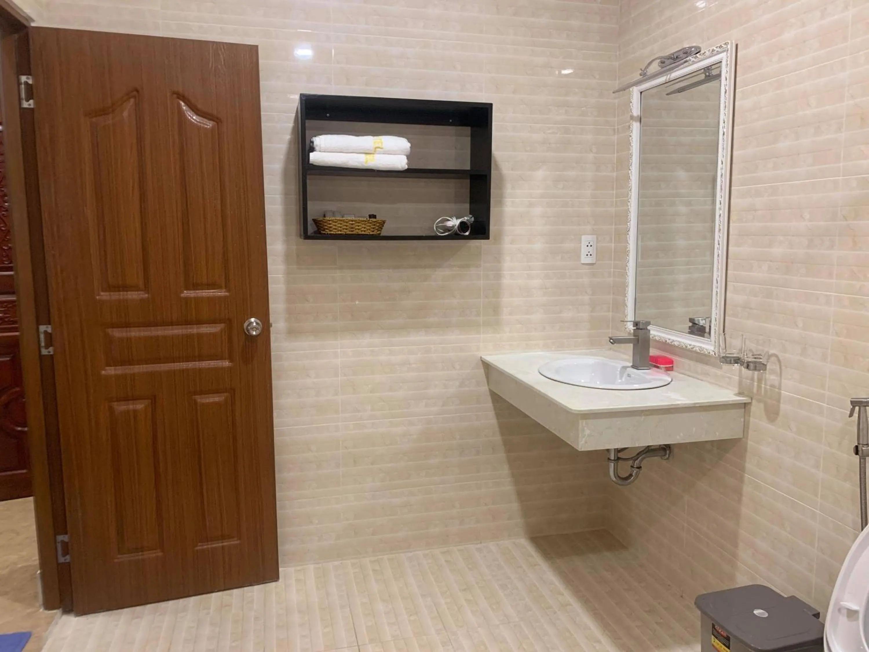 Bathroom in Nice Life Hotel