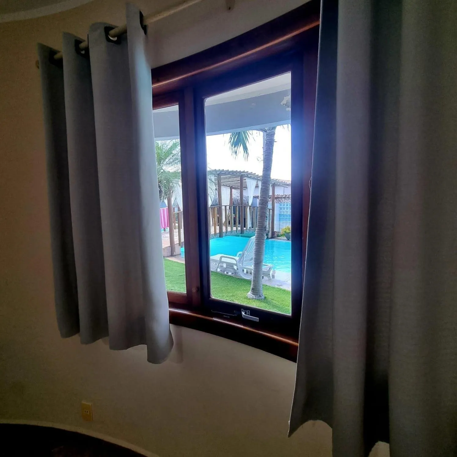 Pool view in IL Nuraghe