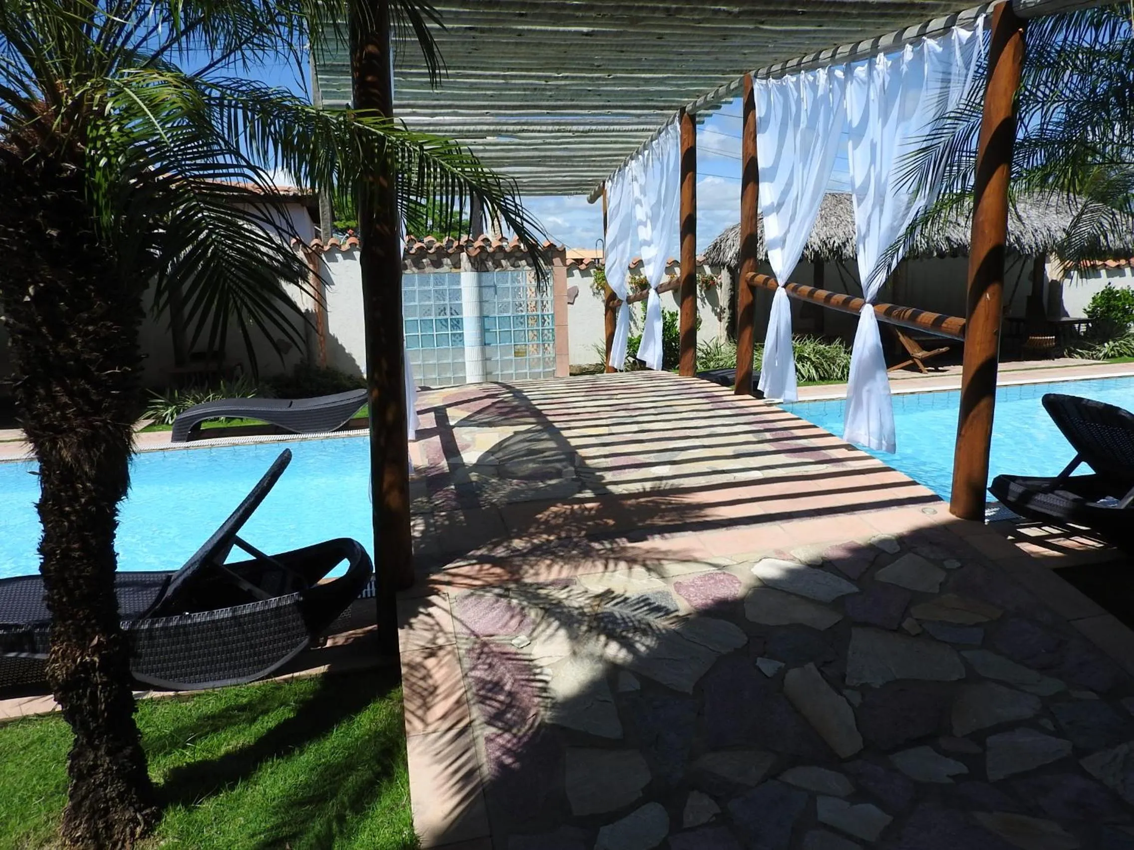 Swimming pool in IL Nuraghe