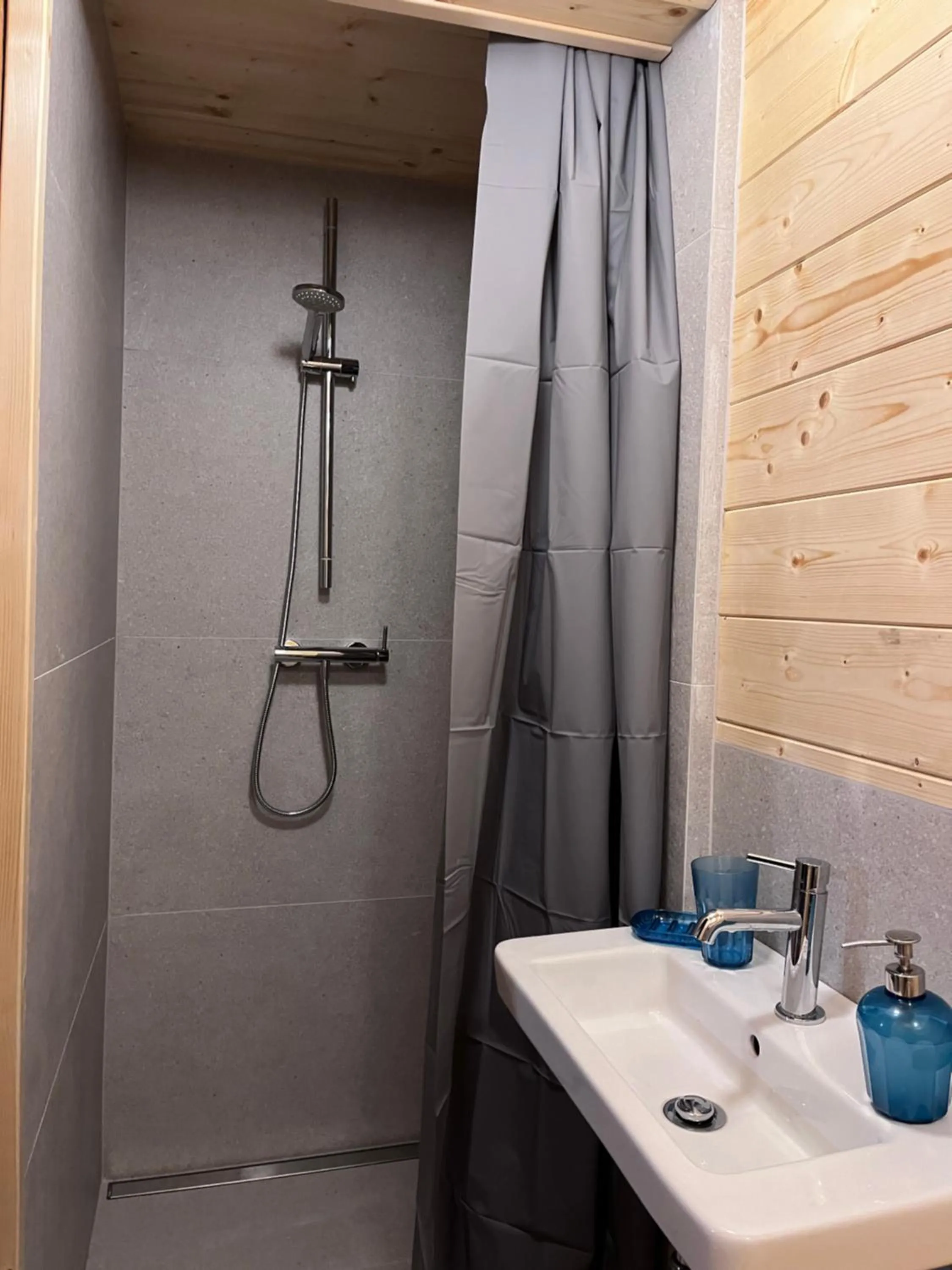 Bathroom in Drewniany Domek BB Nad Rzeką