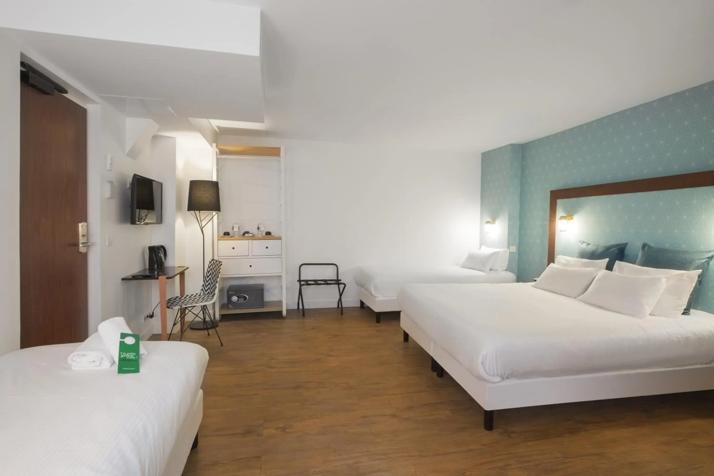 Quadruple Room in Hotel The Playce by Happyculture Quadruple Room in Hotel The Playce by Happyculture