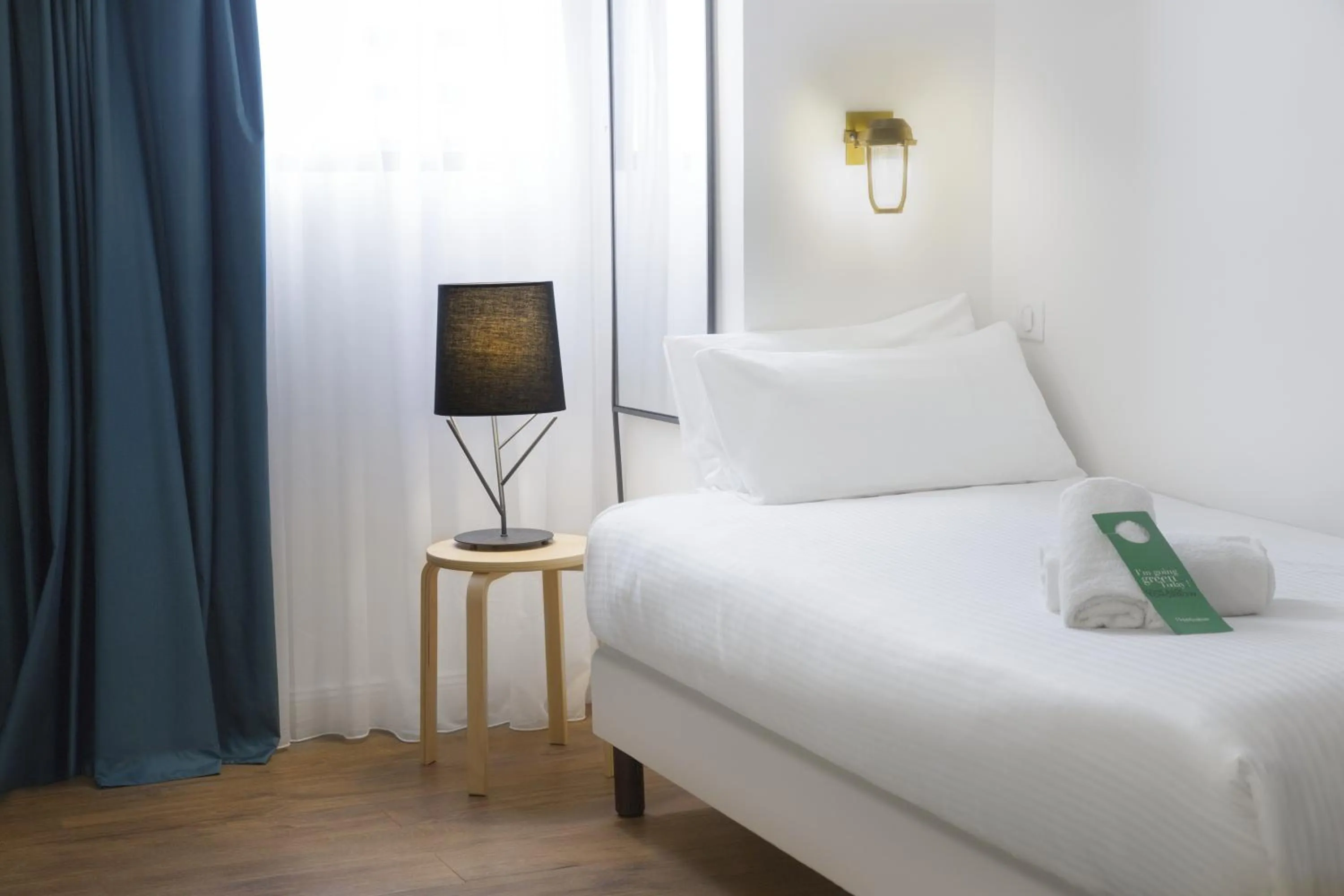 Photo of the whole room, Bed in Hotel The Playce by Happyculture