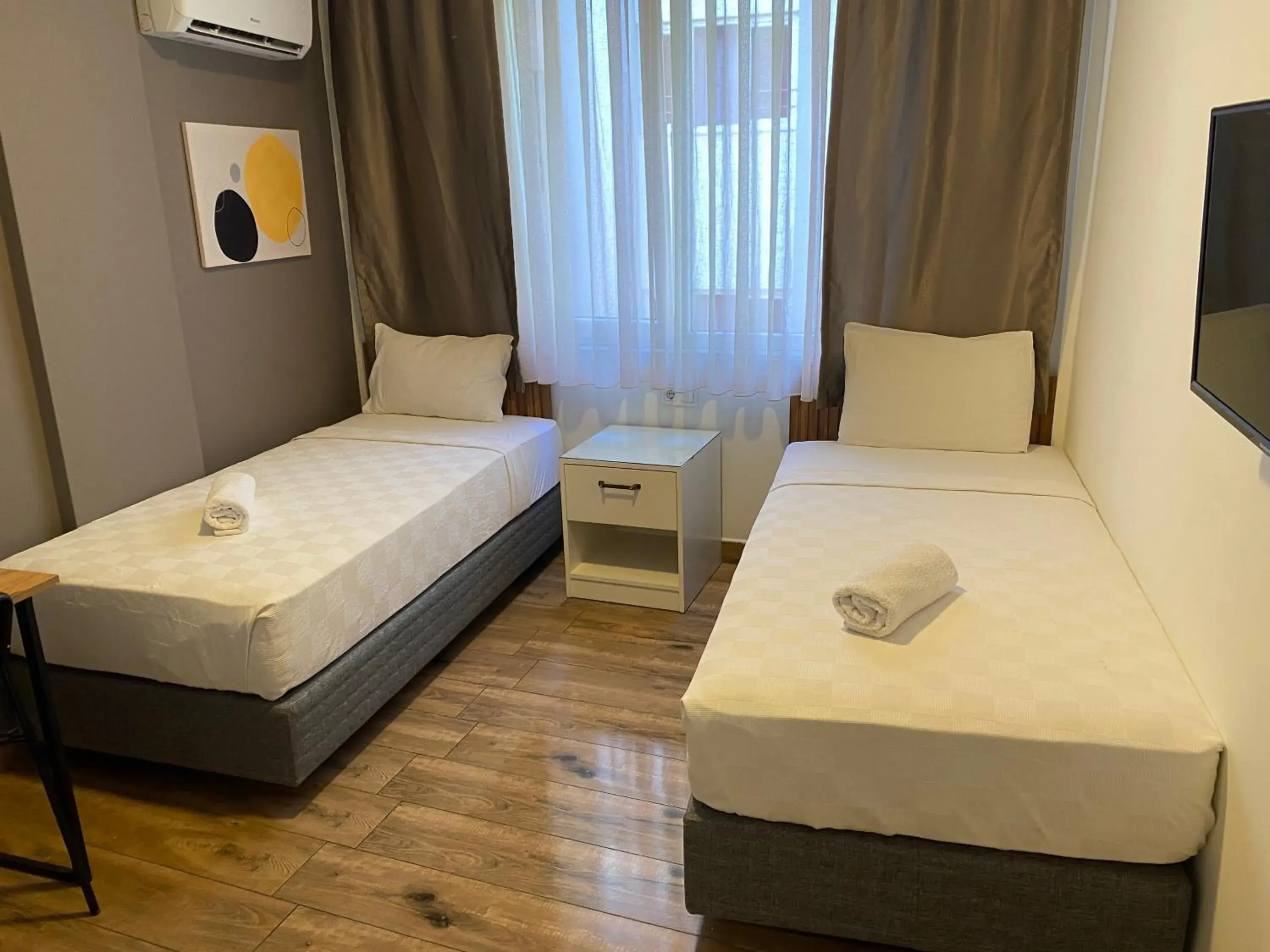 Twin Room with Shared Bathroom in Turunç Hotel ANTALYA Twin Room with Shared Bathroom in Turunç Hotel ANTALYA