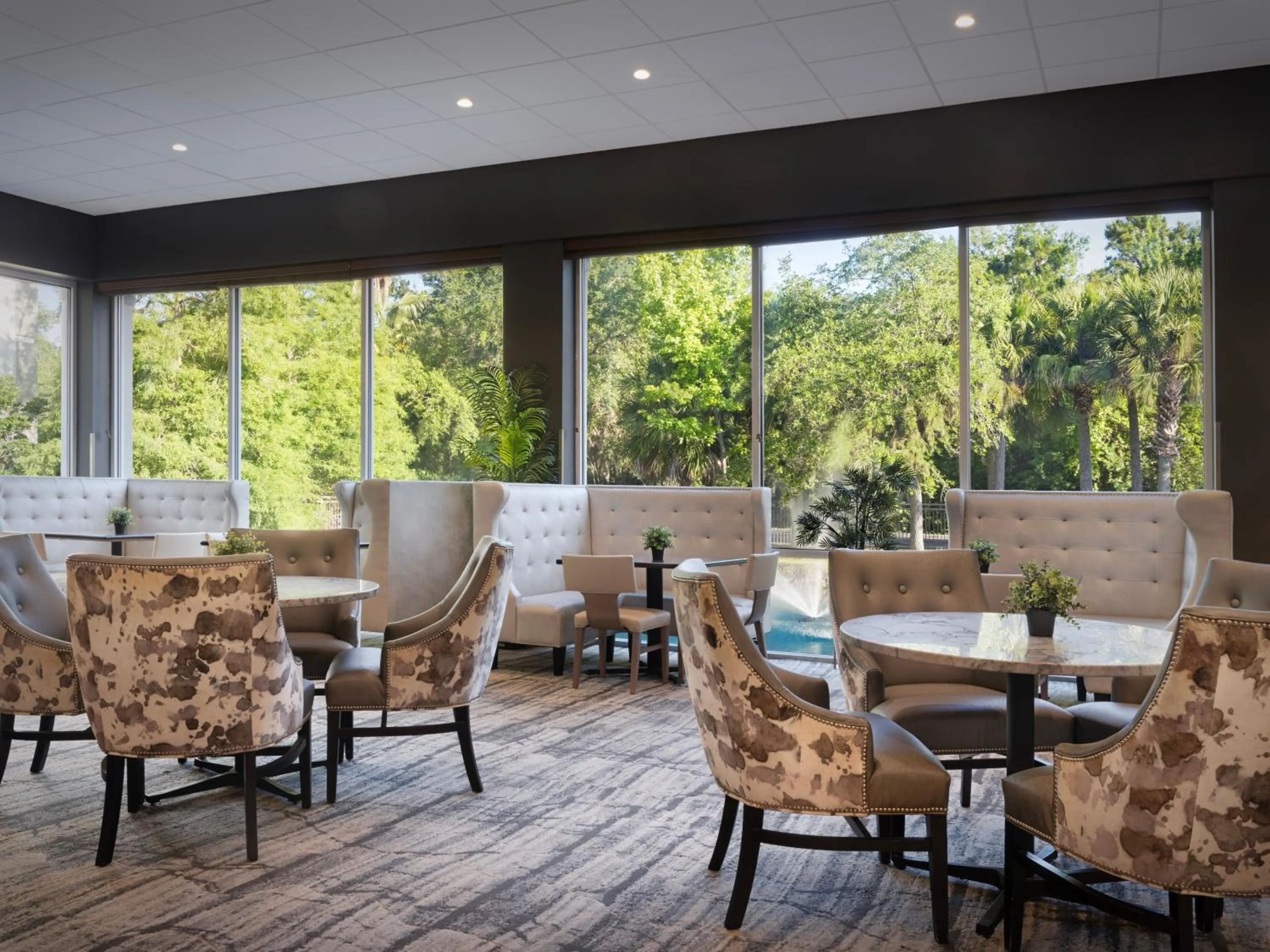 Restaurant/places to eat in Holiday Inn Resort Orlando Suites - Waterpark by IHG