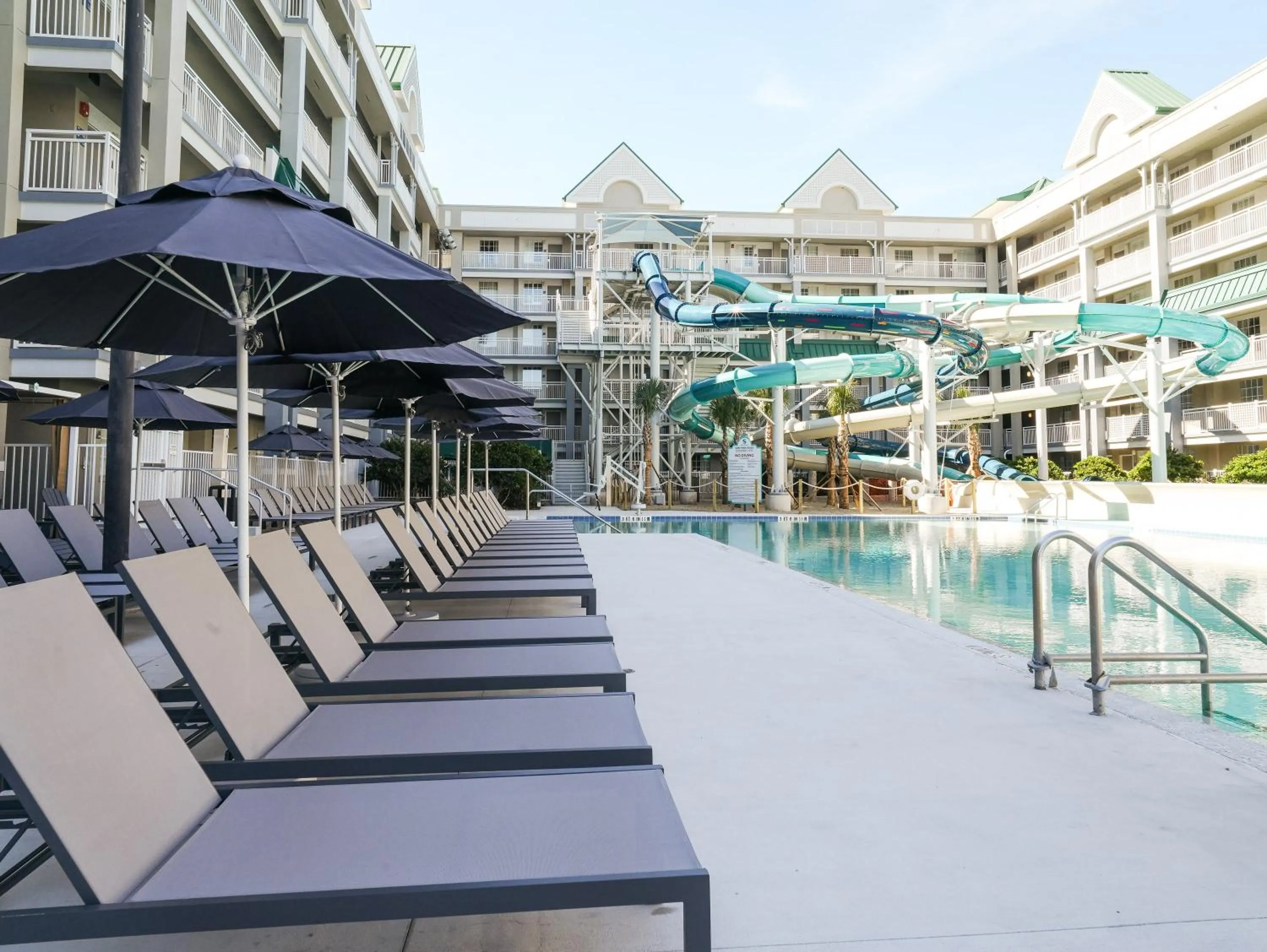 Pool view in Holiday Inn Resort Orlando Suites - Waterpark by IHG