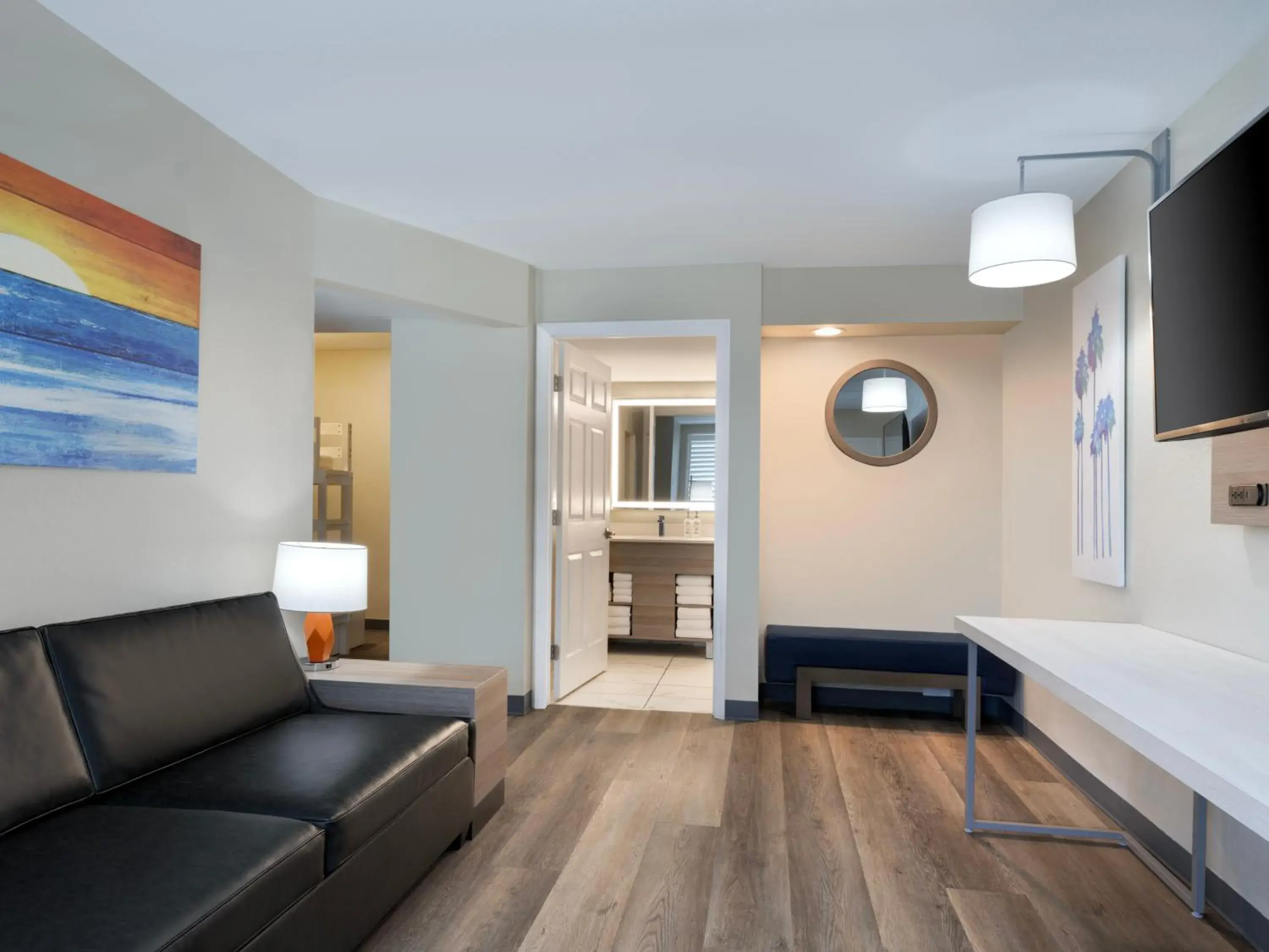 Three-Bedroom Suite - Disability Access in Holiday Inn Resort Orlando Suites - Waterpark by IHG Three-Bedroom Suite - Disability Access in Holiday Inn Resort Orlando Suites - Waterpark by IHG