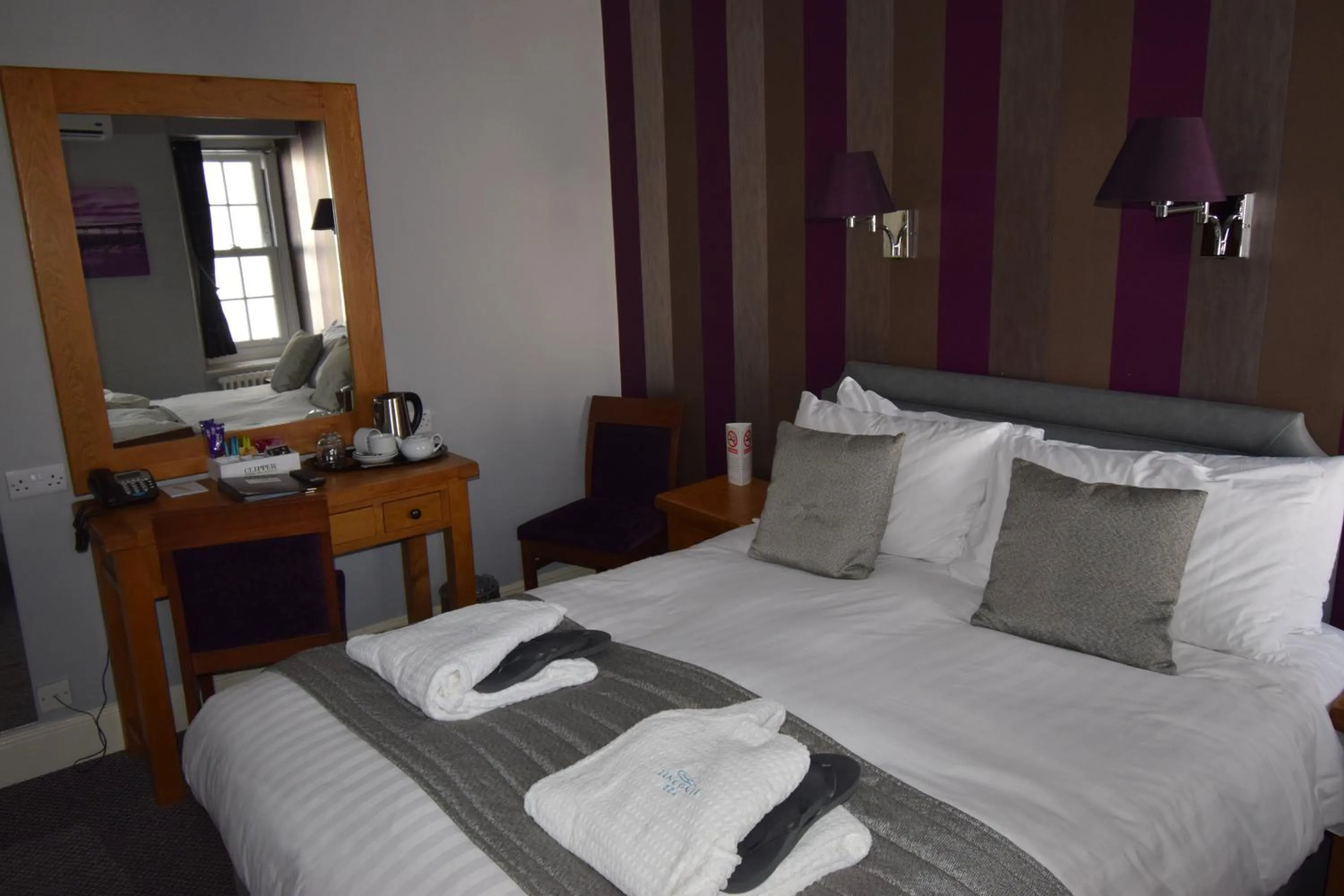 Bed in Lincombe Hall Hotel & Spa - Just for Adults