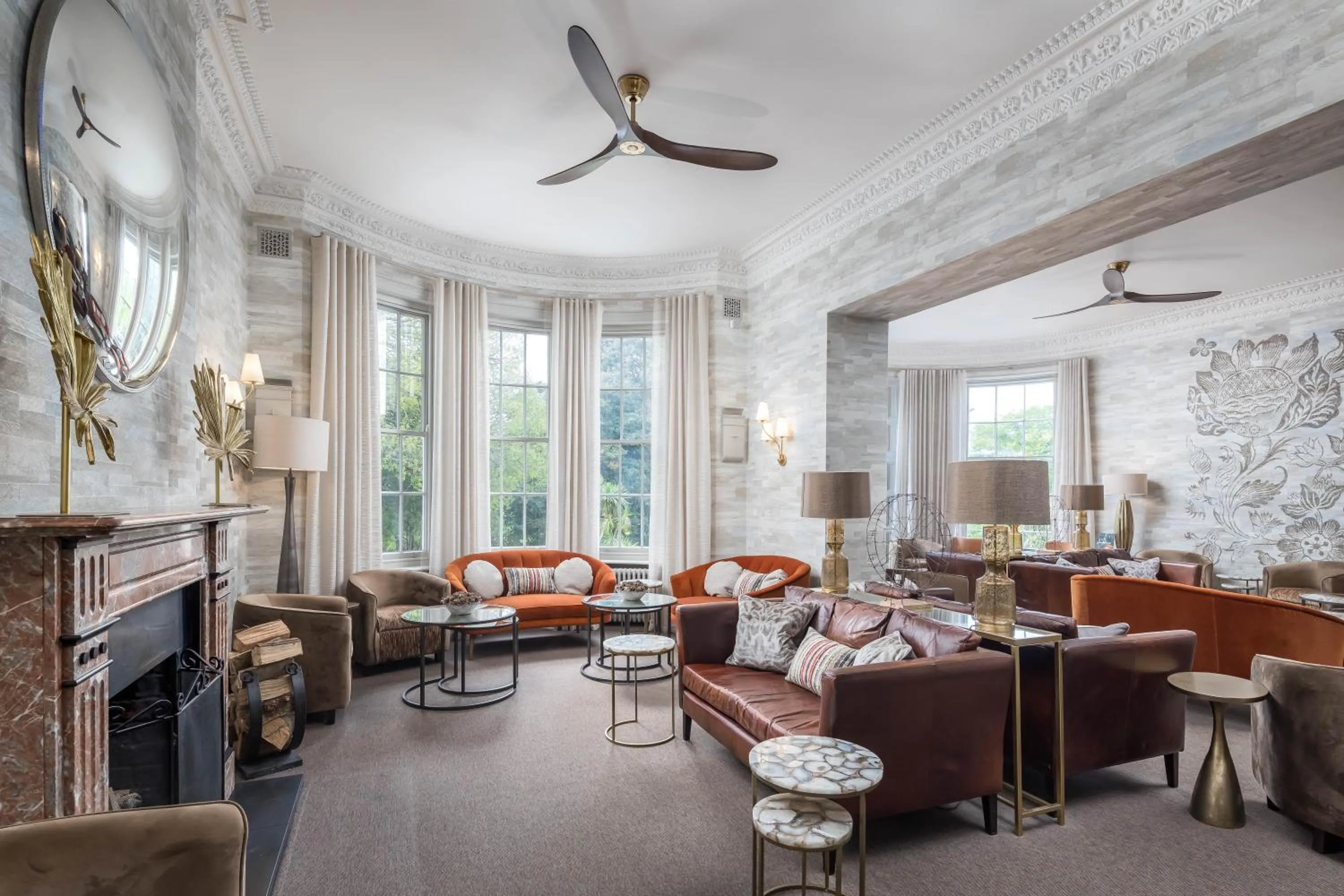 Lounge or bar in Lincombe Hall Hotel & Spa - Just for Adults