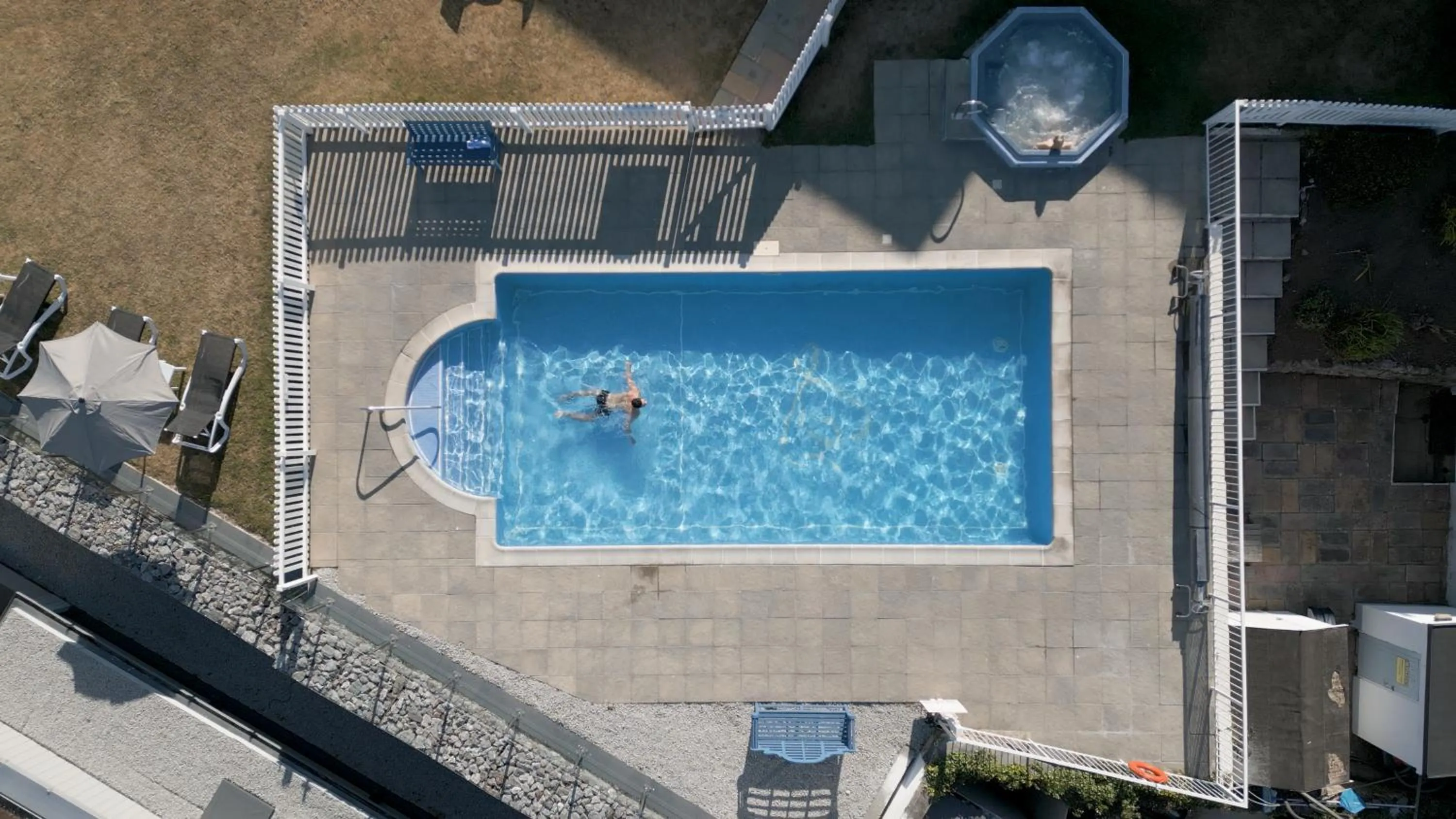 Swimming pool in Lincombe Hall Hotel & Spa - Just for Adults