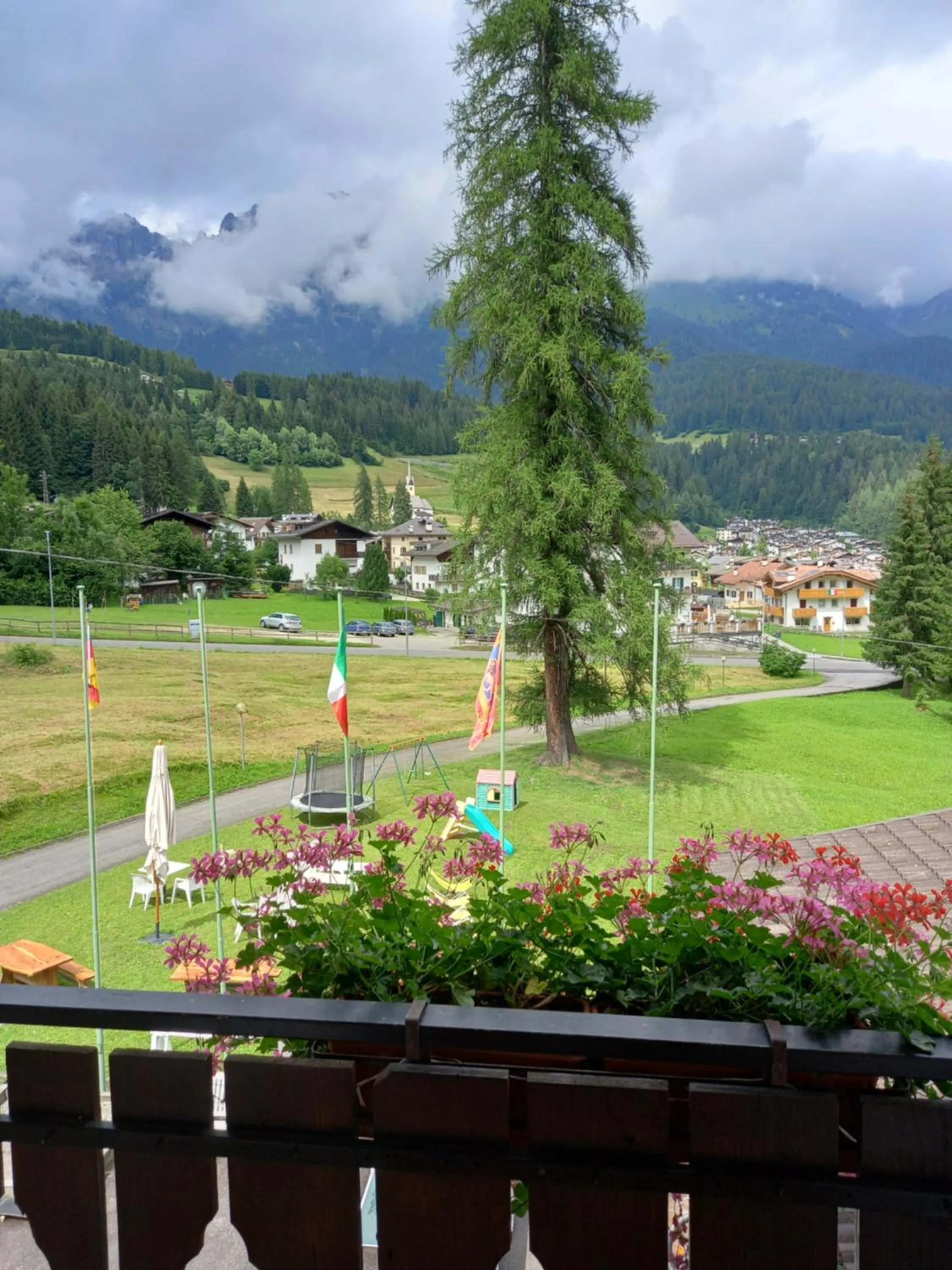 Garden view in Albergo Scoiattolo